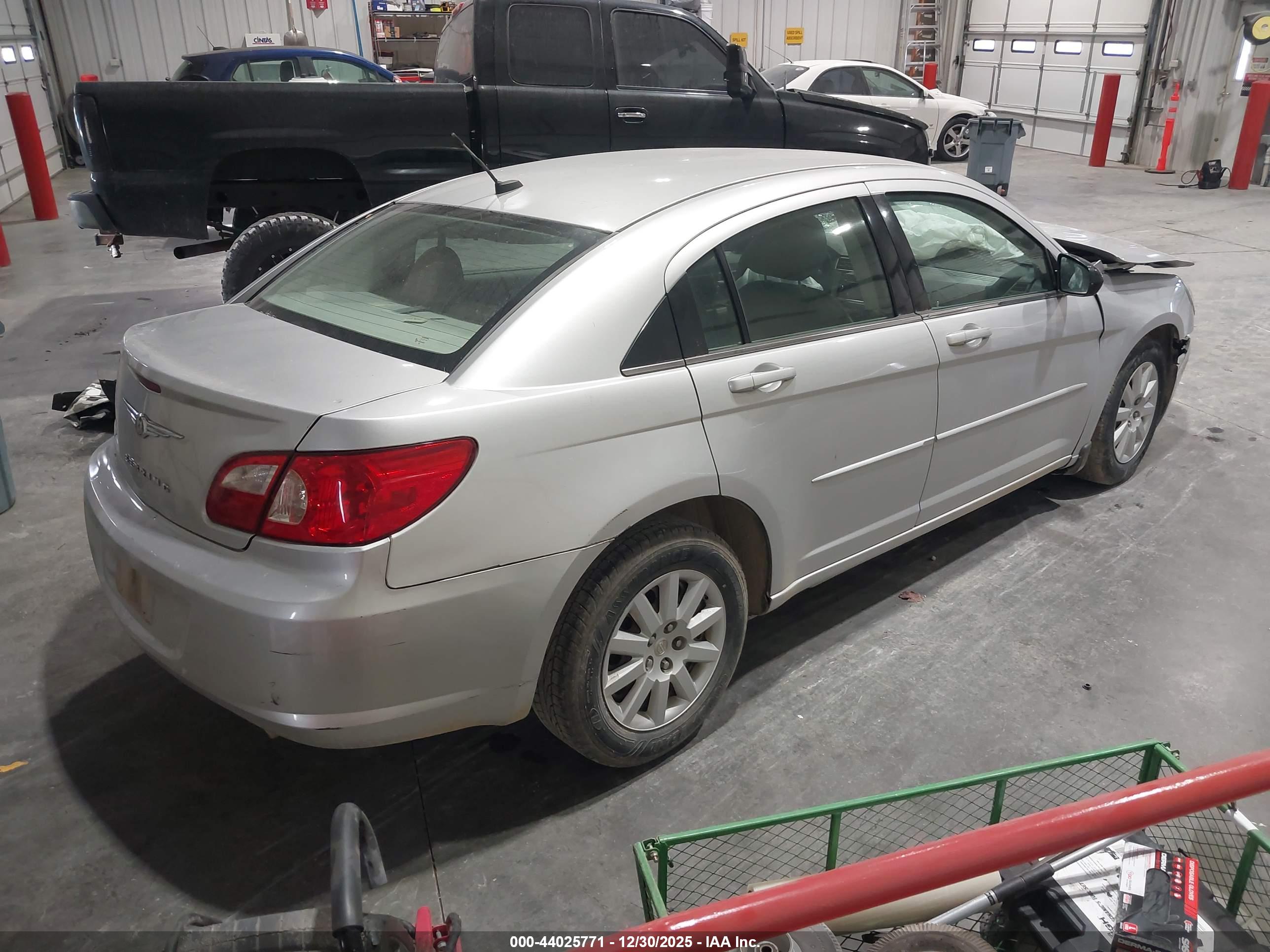 CHRYSLER SEBRING image 4