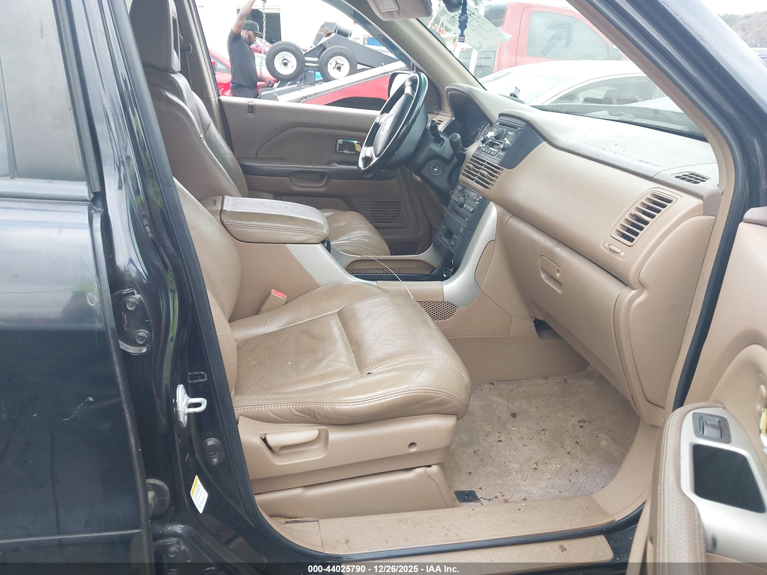 HONDA PILOT image 5