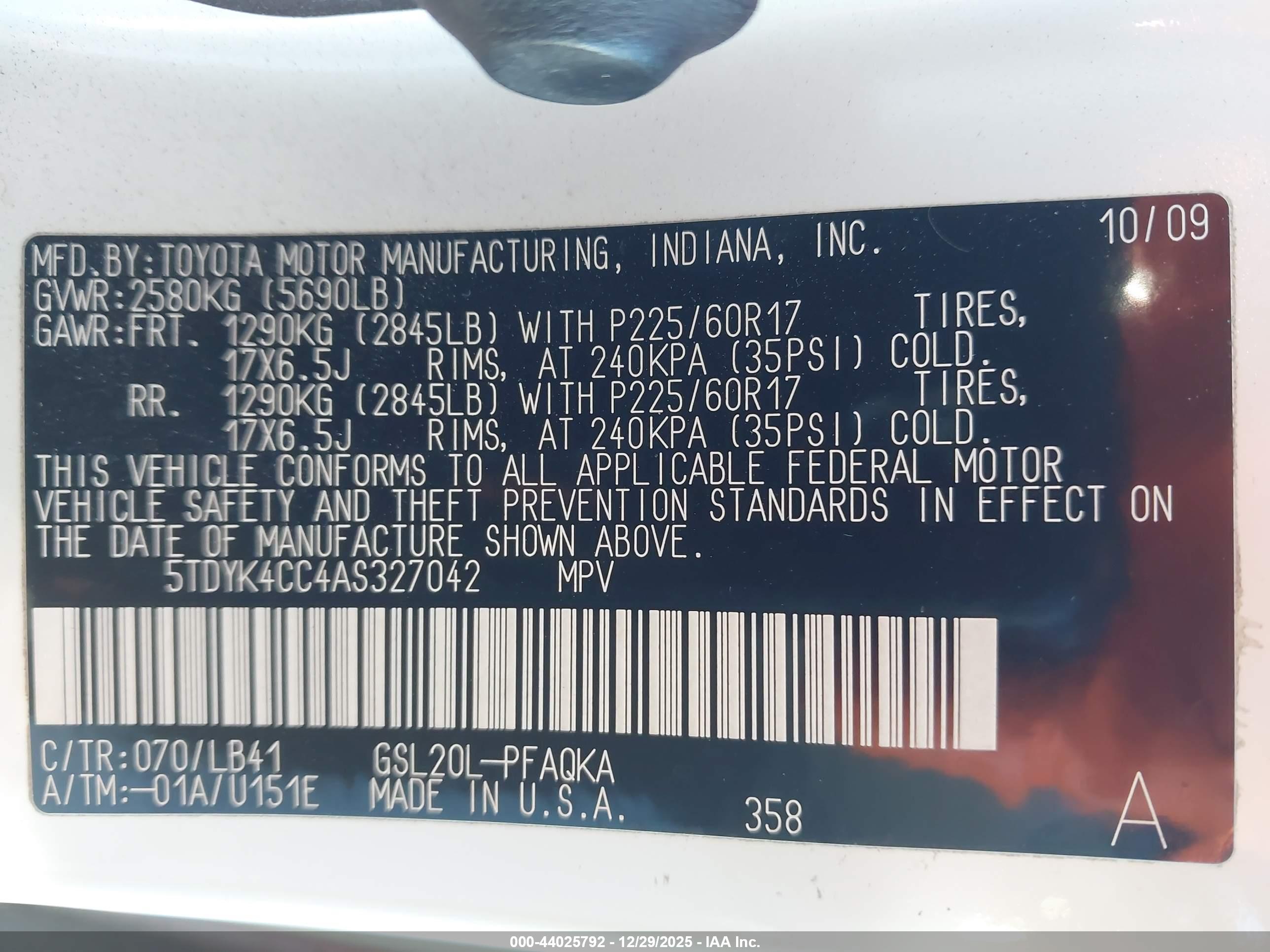 TOYOTA SIENNA image 9