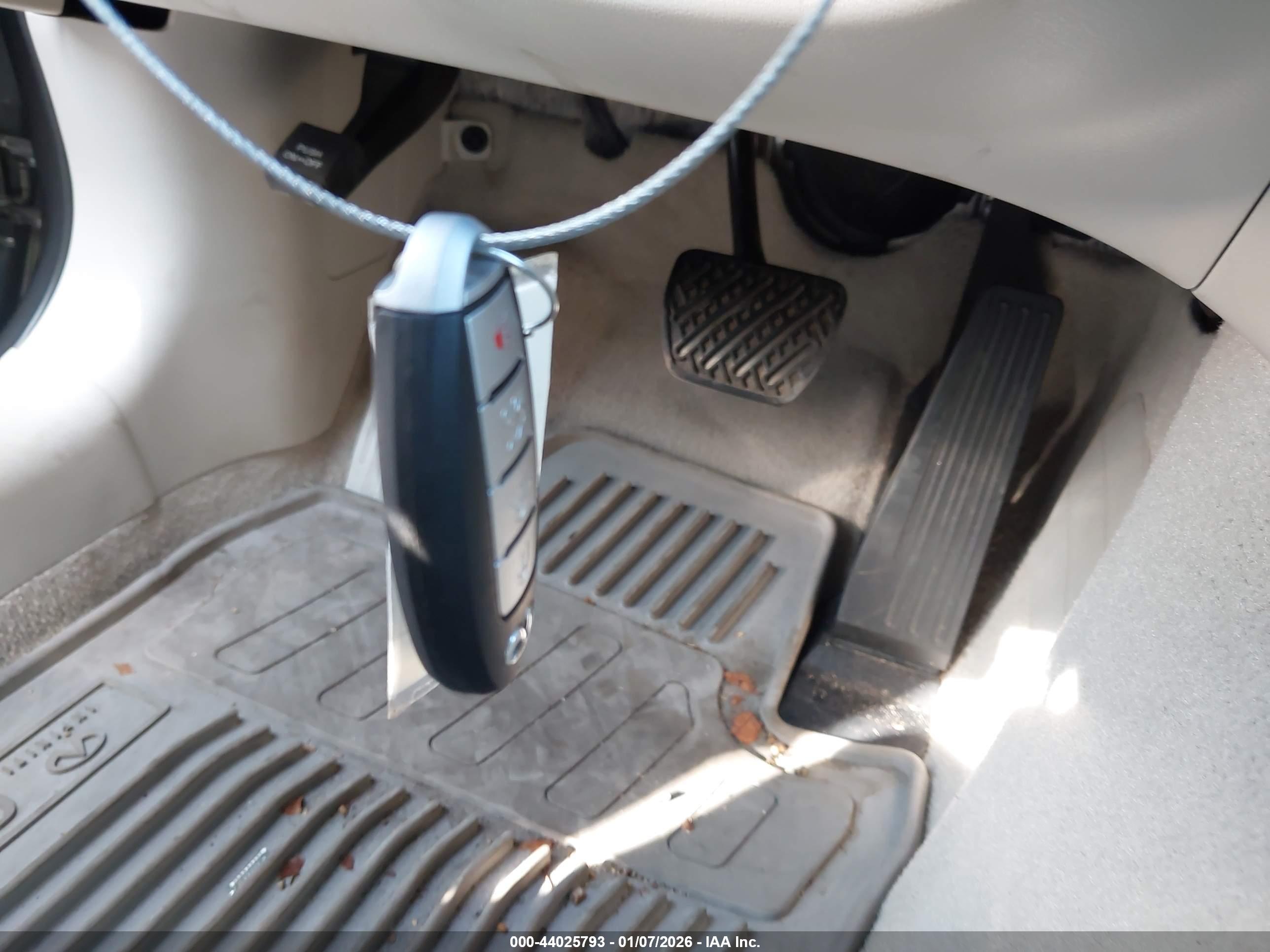 INFINITI Q50 image 11