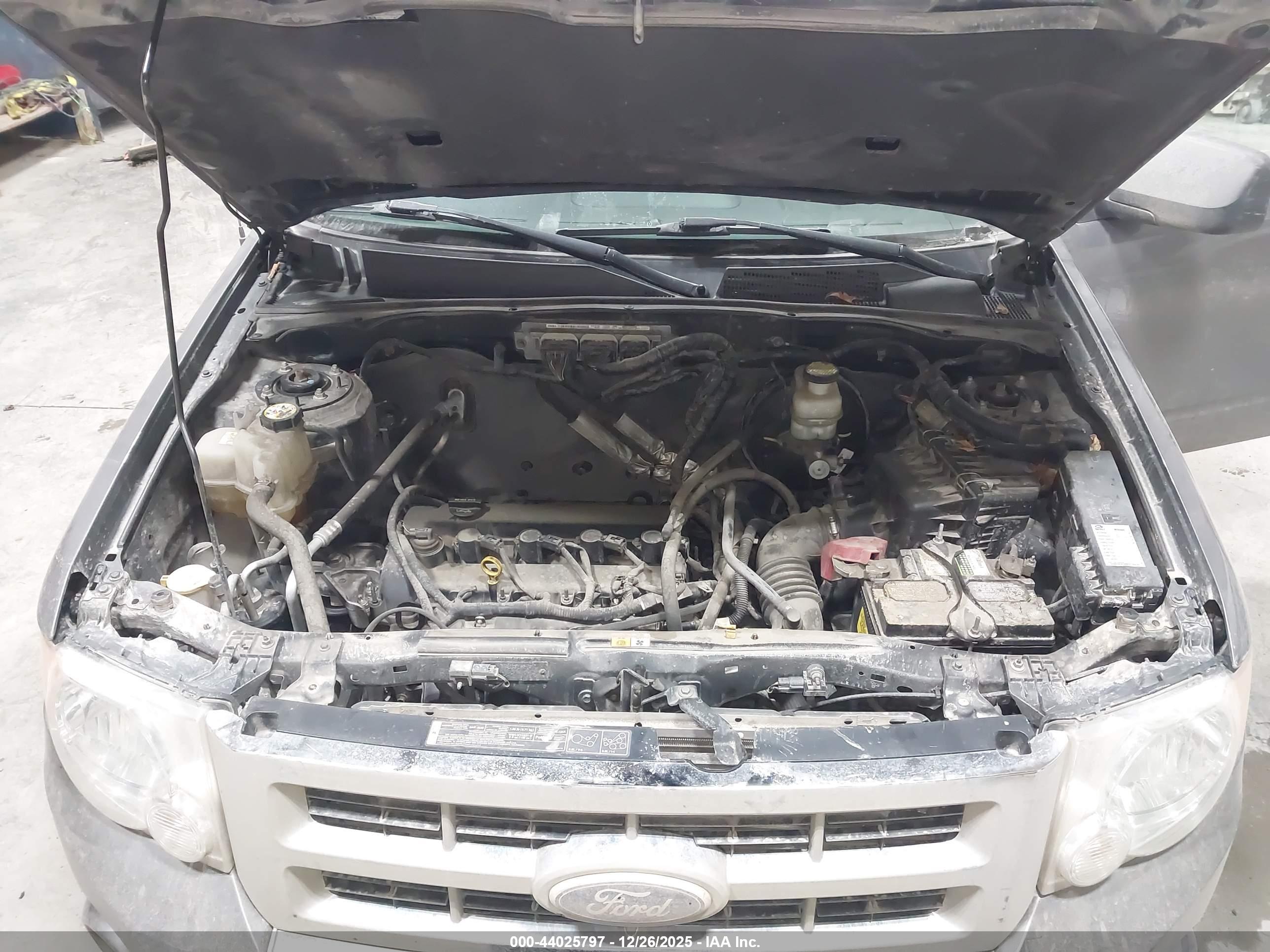 FORD ESCAPE image 10