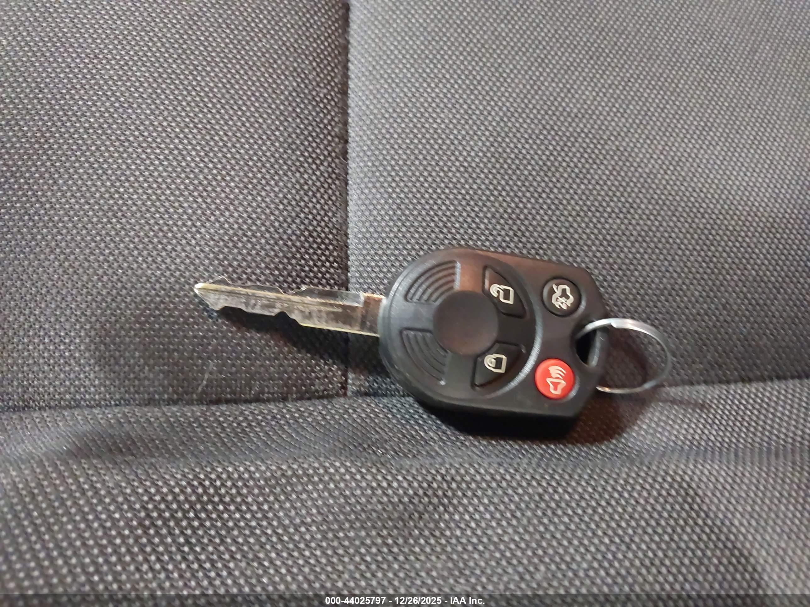 FORD ESCAPE image 11
