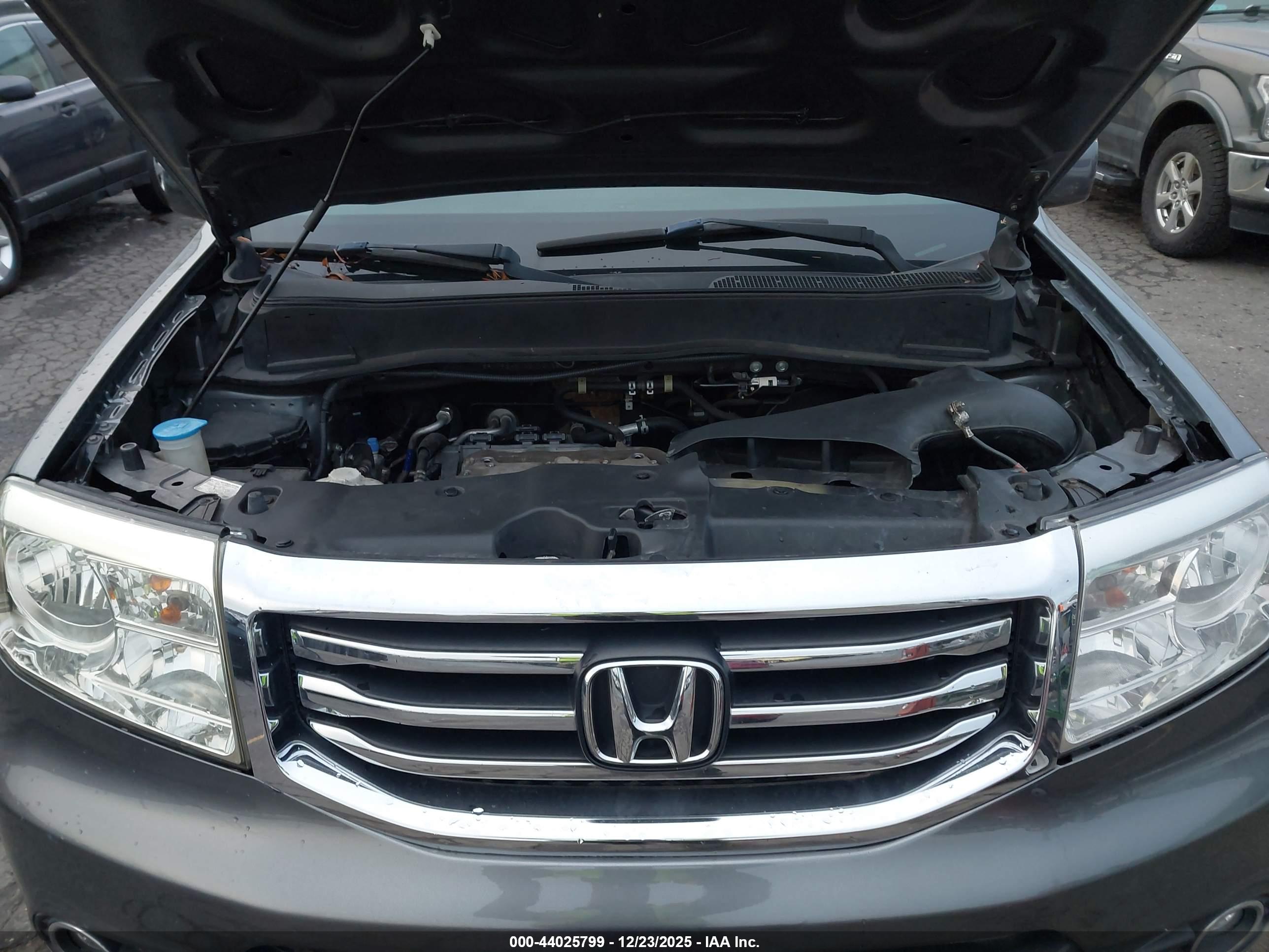 HONDA PILOT image 10