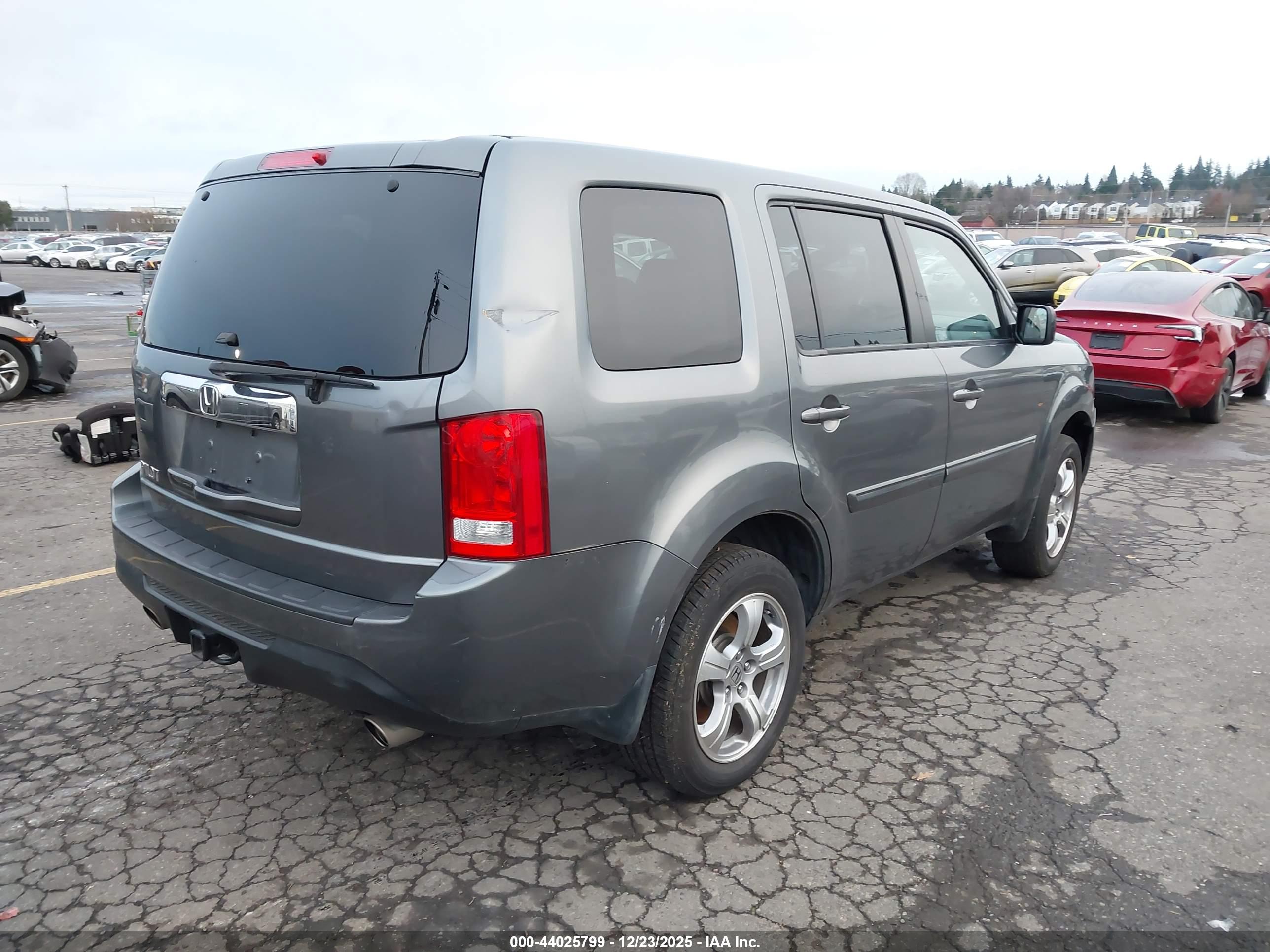 HONDA PILOT image 4