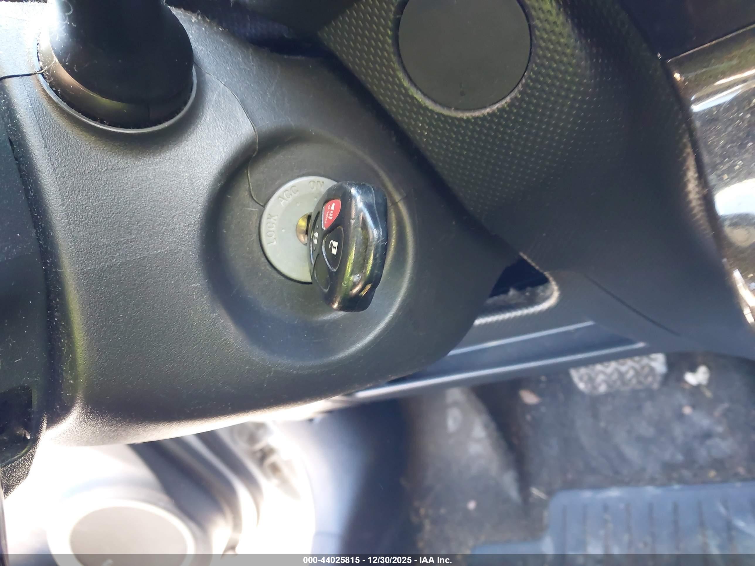 SCION XD image 11