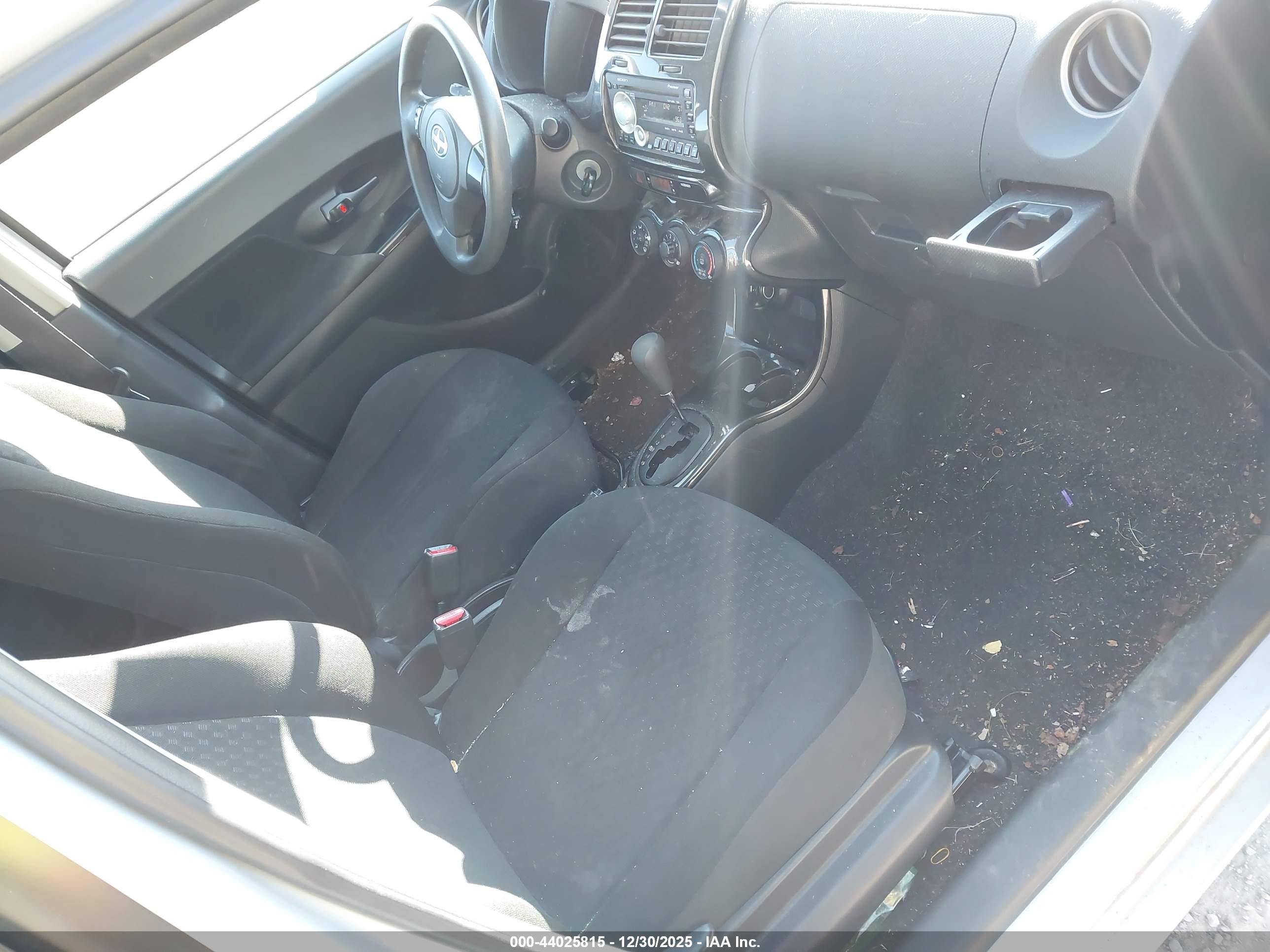 SCION XD image 5