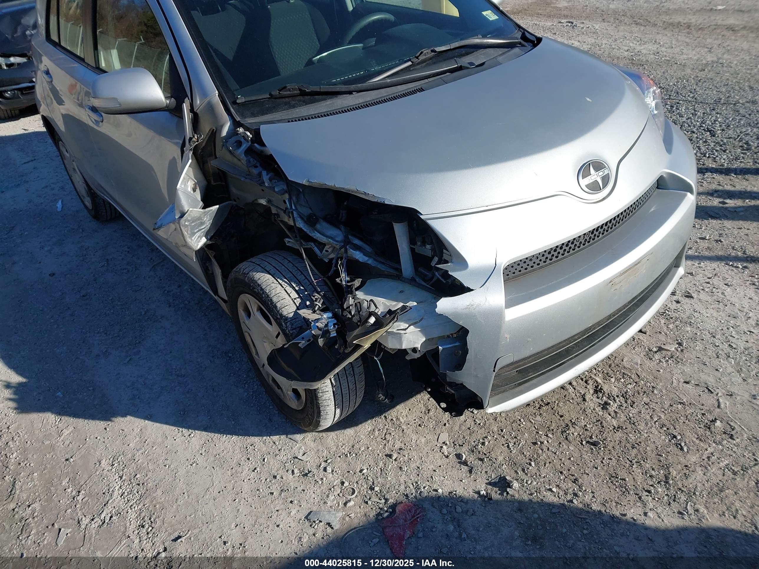 SCION XD image 6