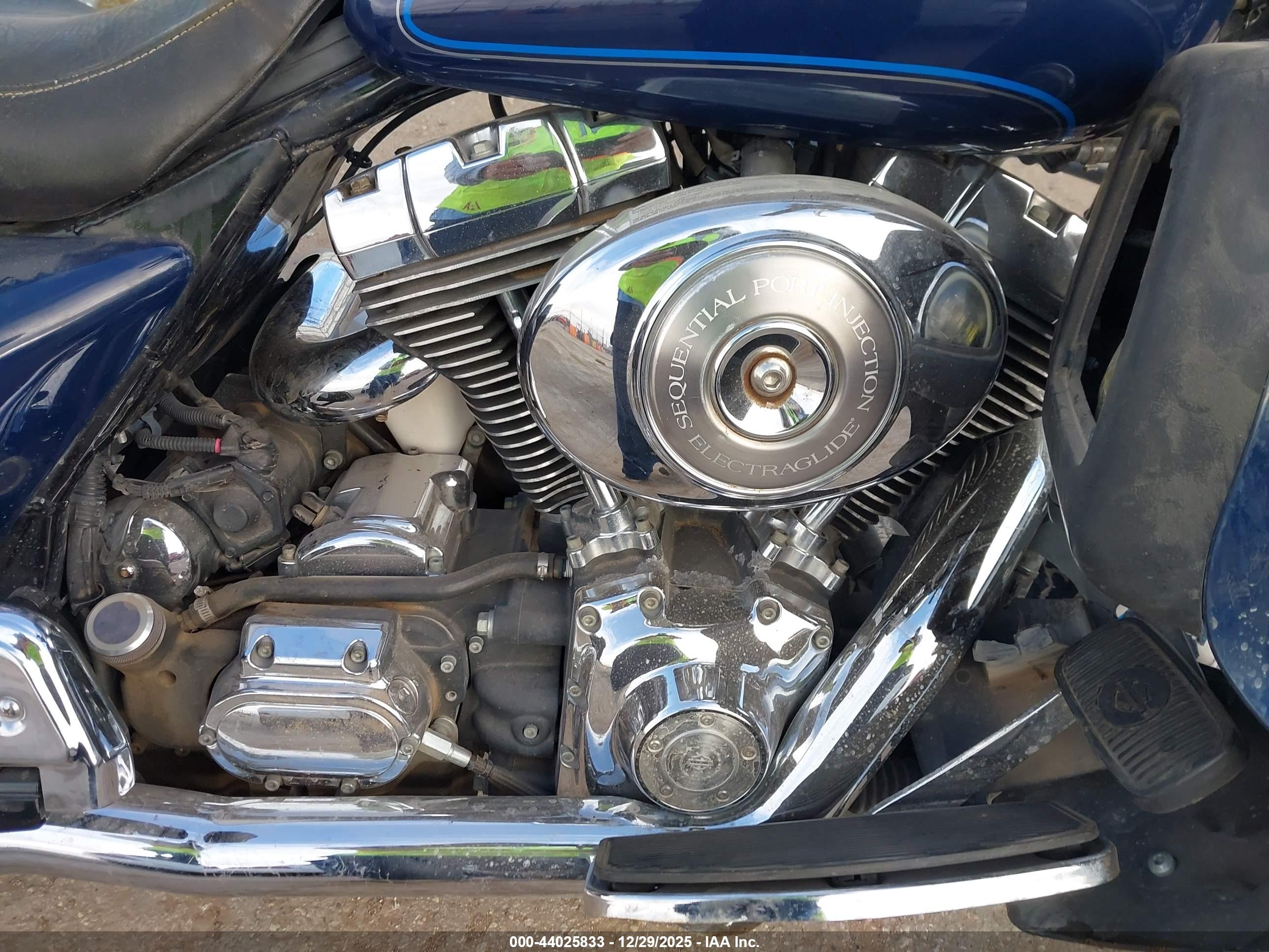 HARLEY-DAVIDSON FLHTCUI image 8