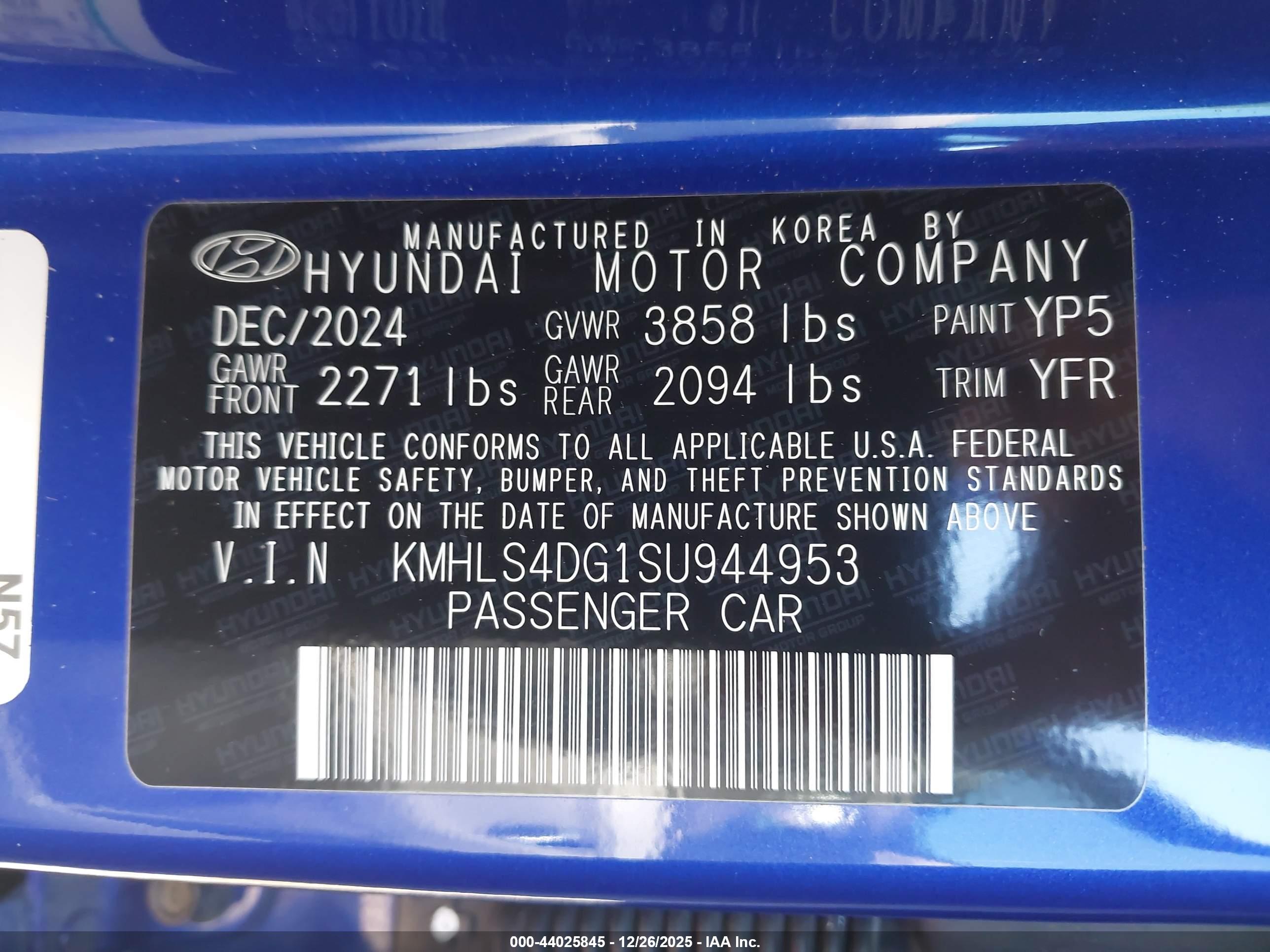 HYUNDAI ELANTRA image 9