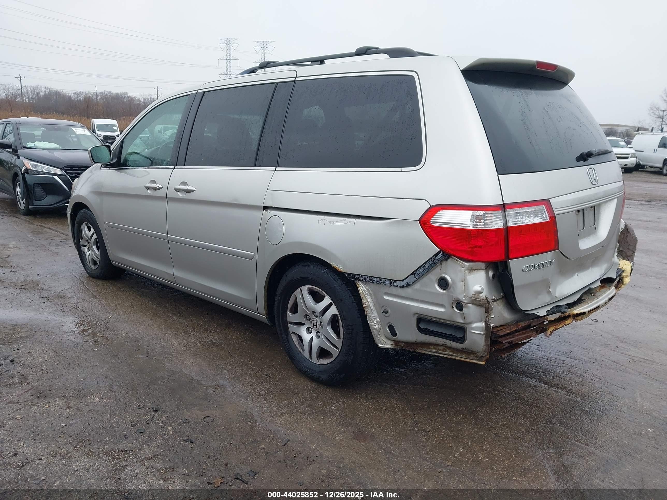HONDA ODYSSEY image 3