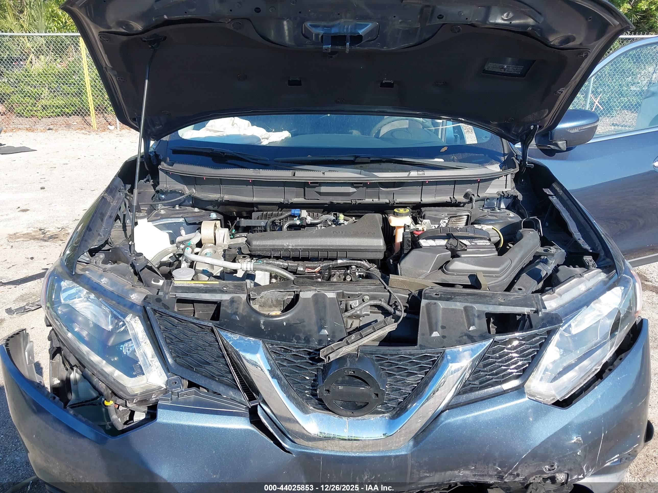 NISSAN ROGUE image 10