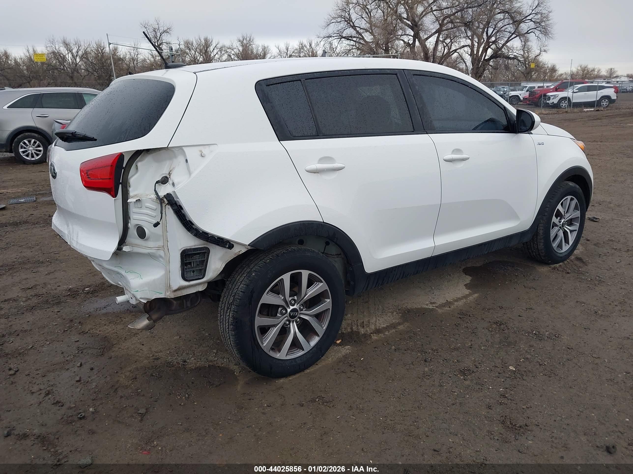 KIA SPORTAGE image 4