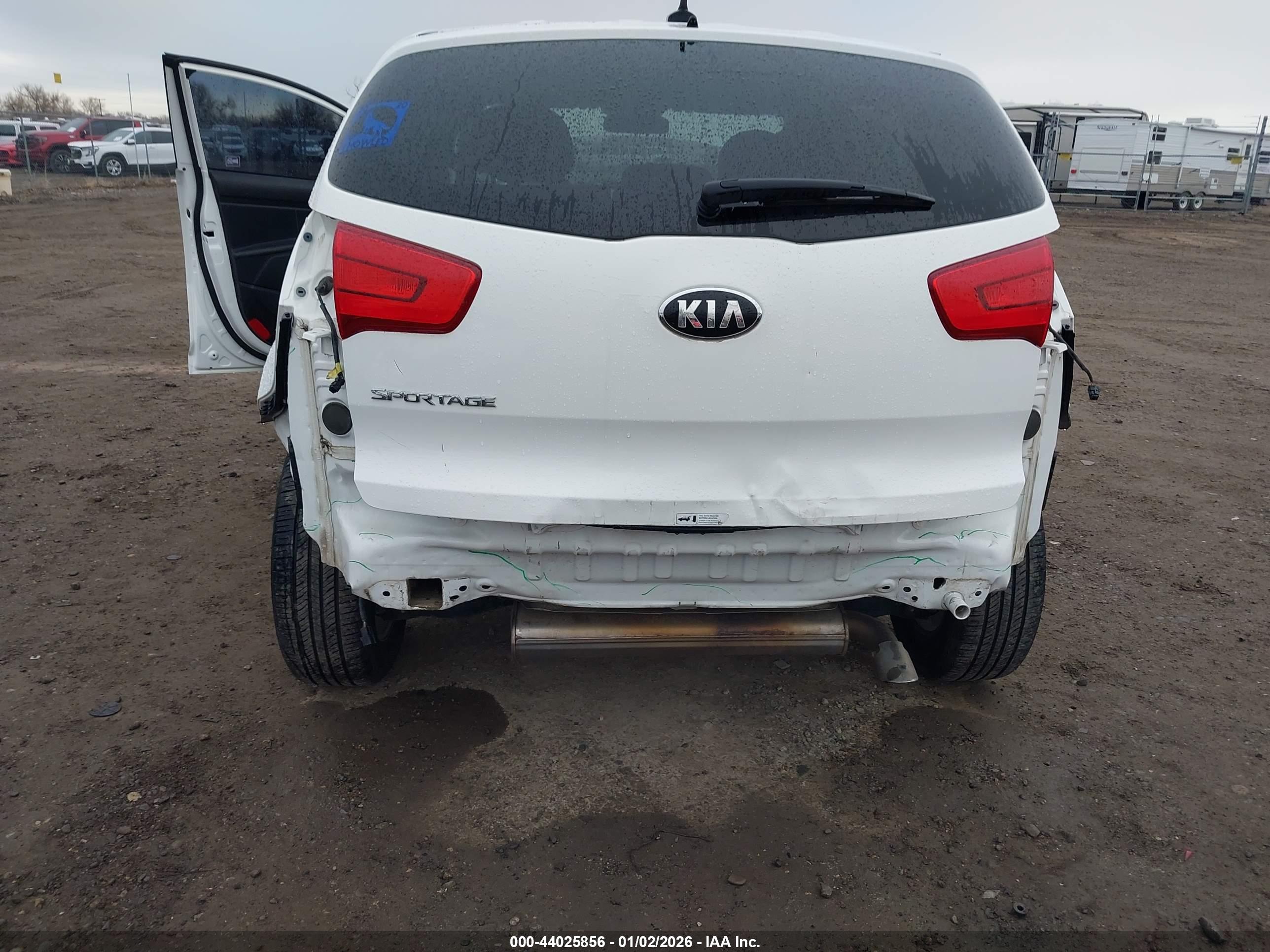 KIA SPORTAGE image 6