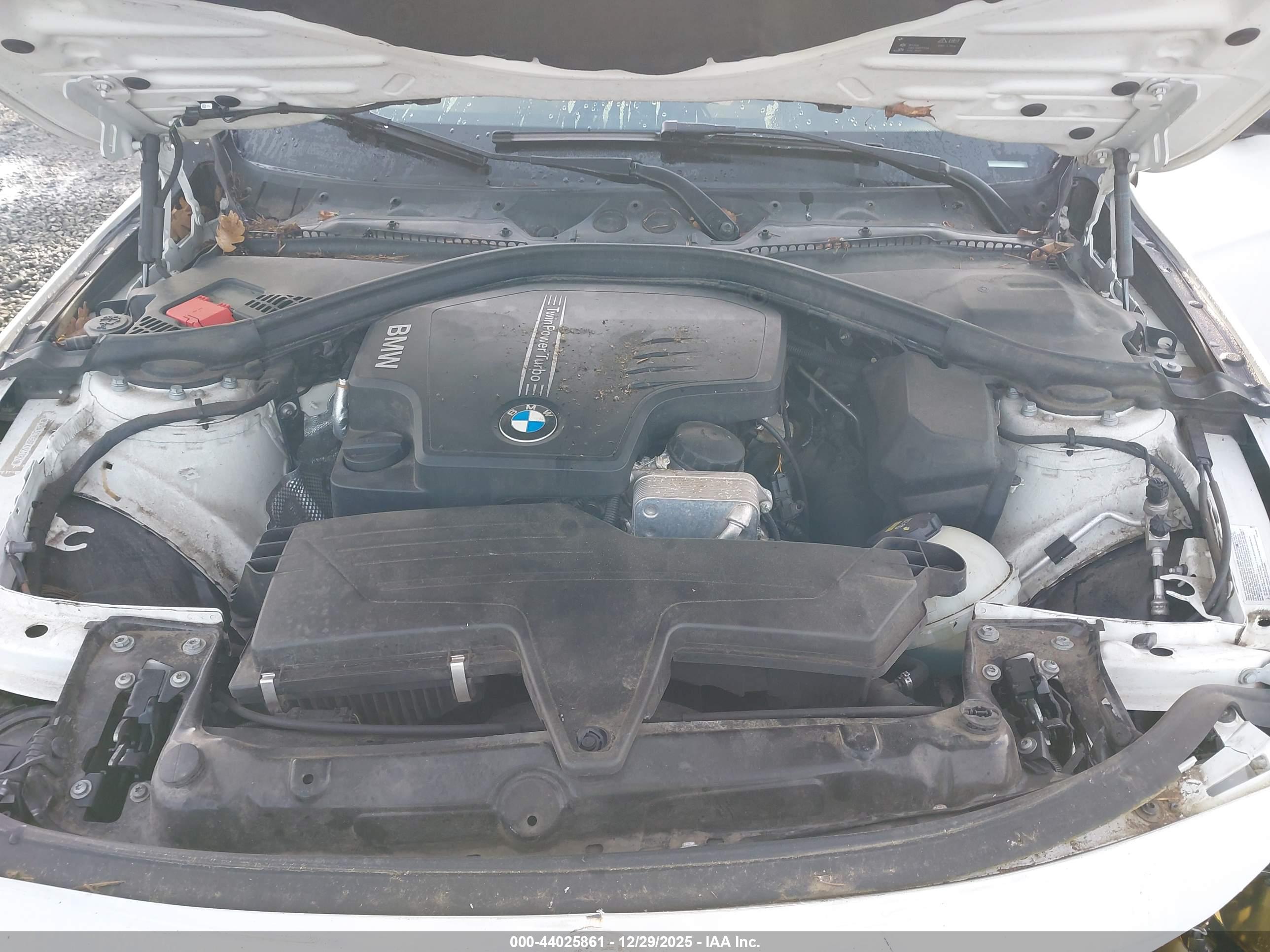BMW 328I image 10