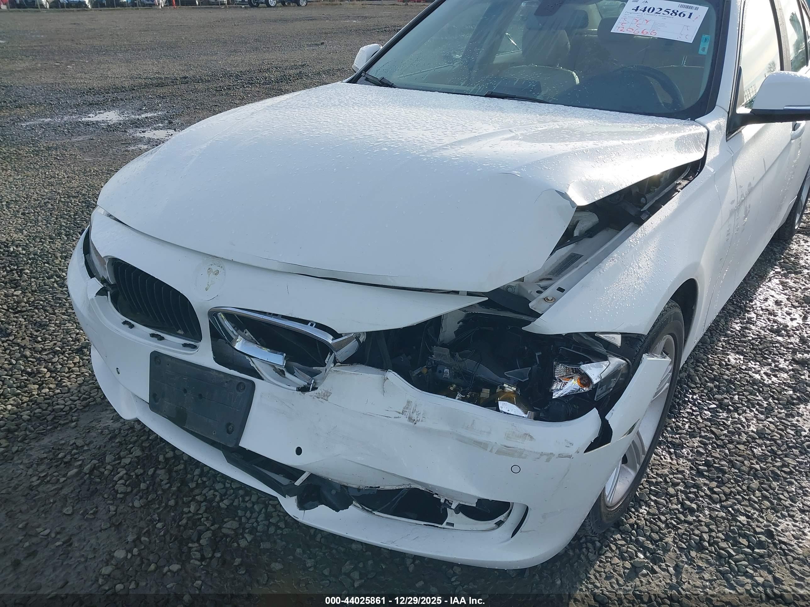 BMW 328I image 6