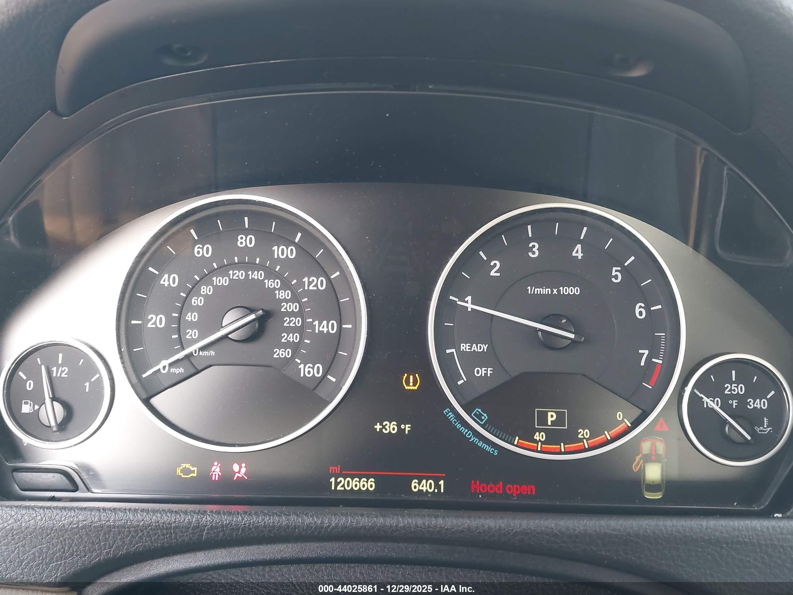 BMW 328I image 7