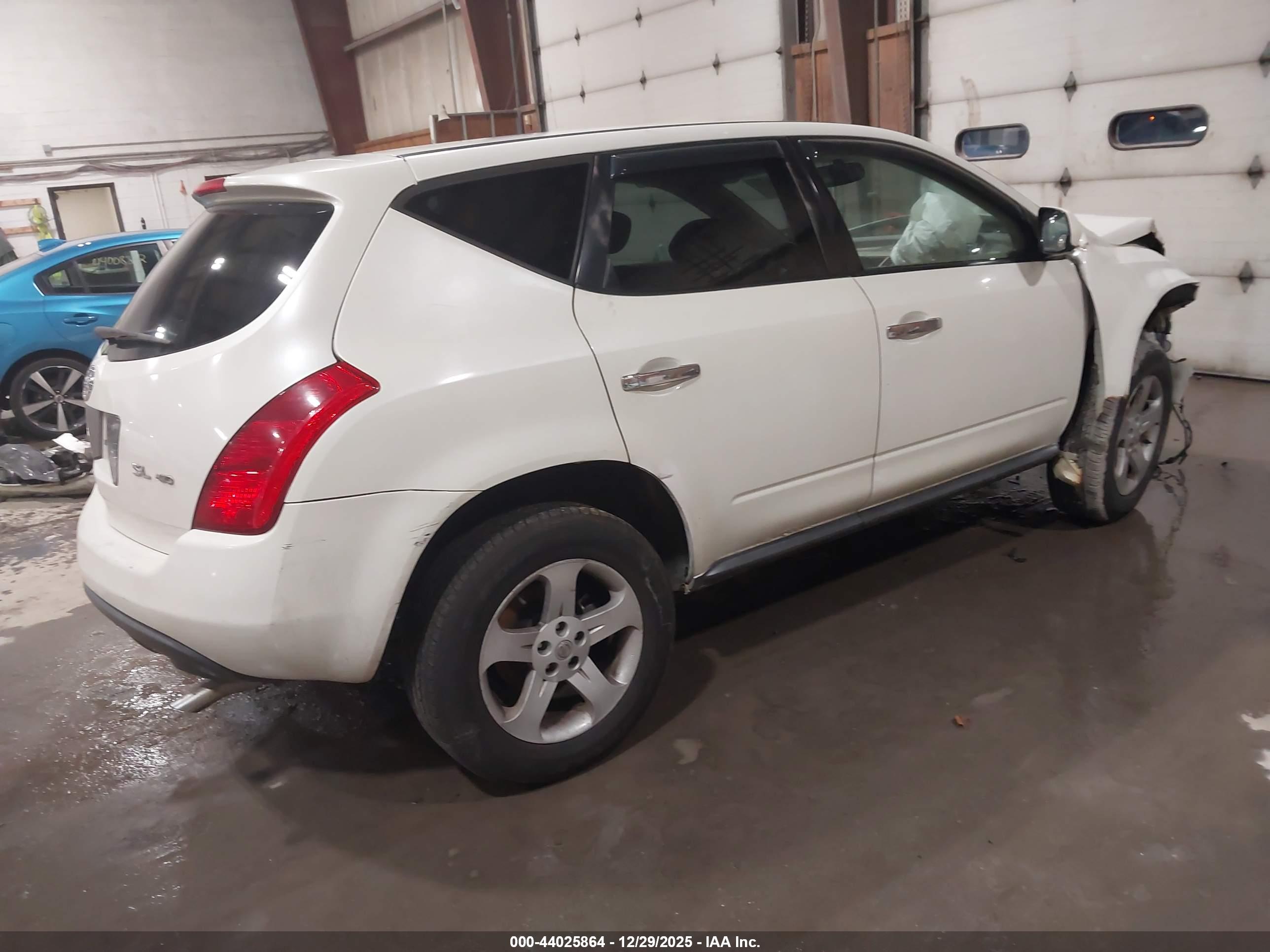 NISSAN MURANO image 4