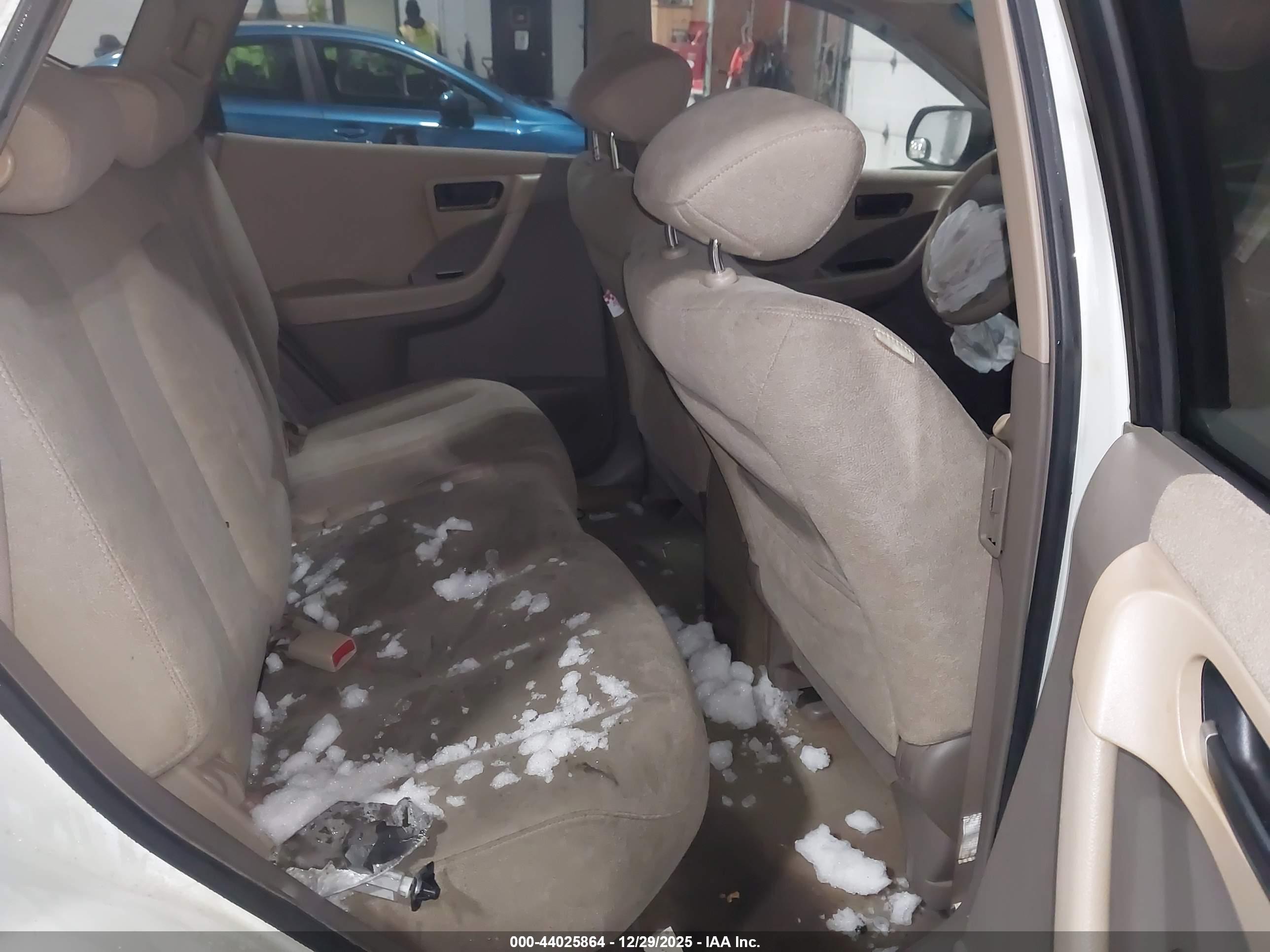 NISSAN MURANO image 8