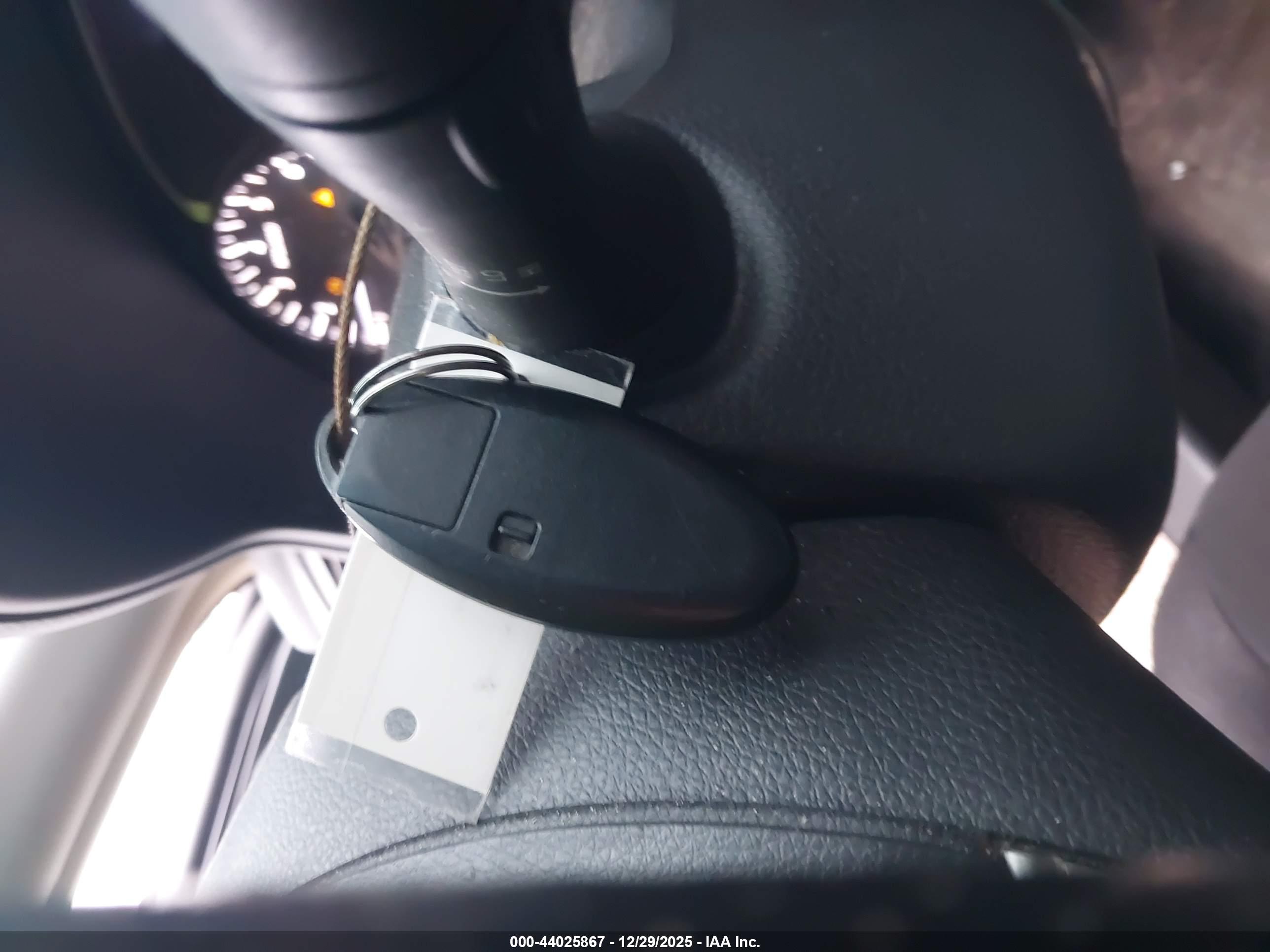 NISSAN ALTIMA image 11