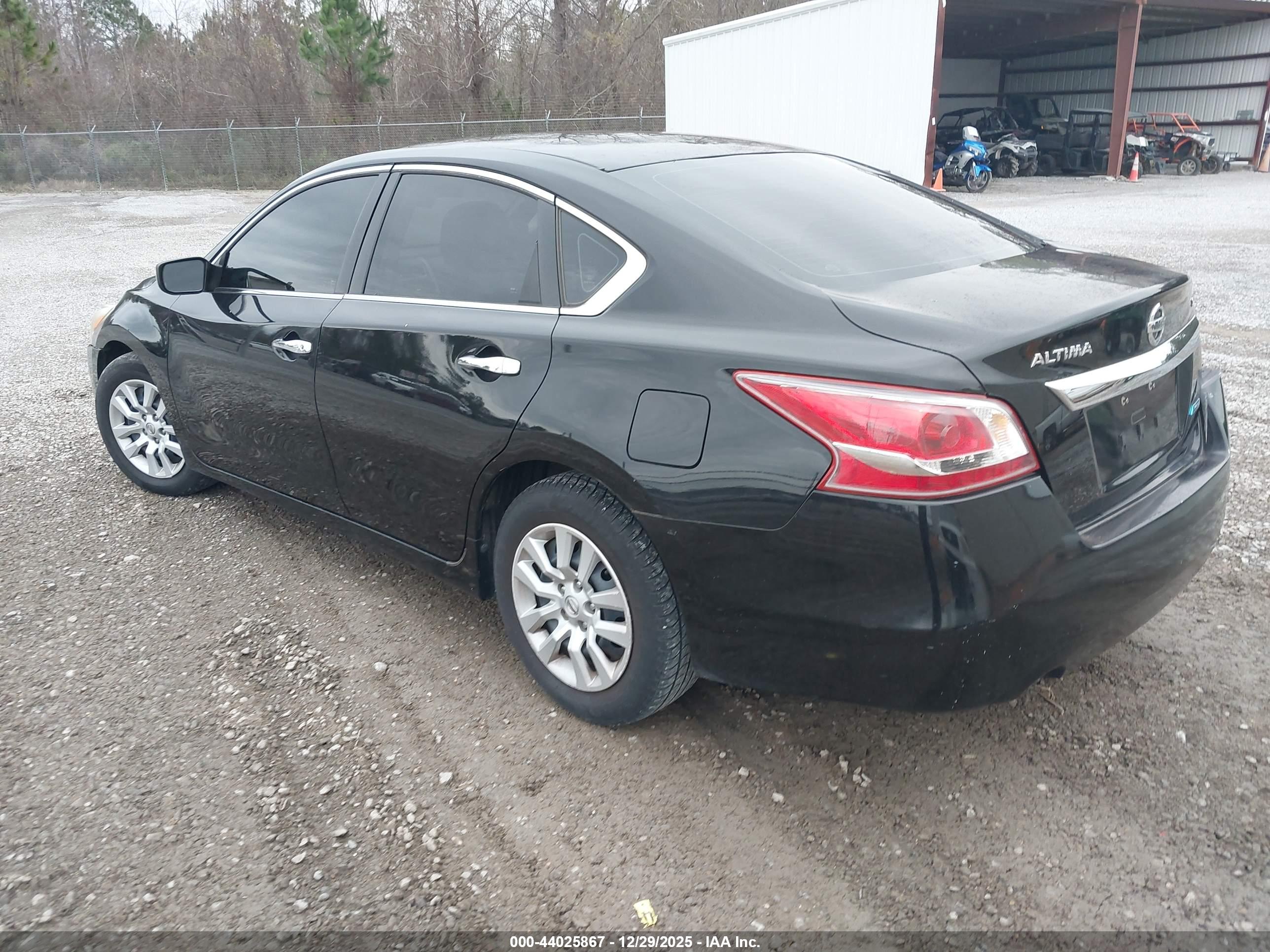 NISSAN ALTIMA image 3