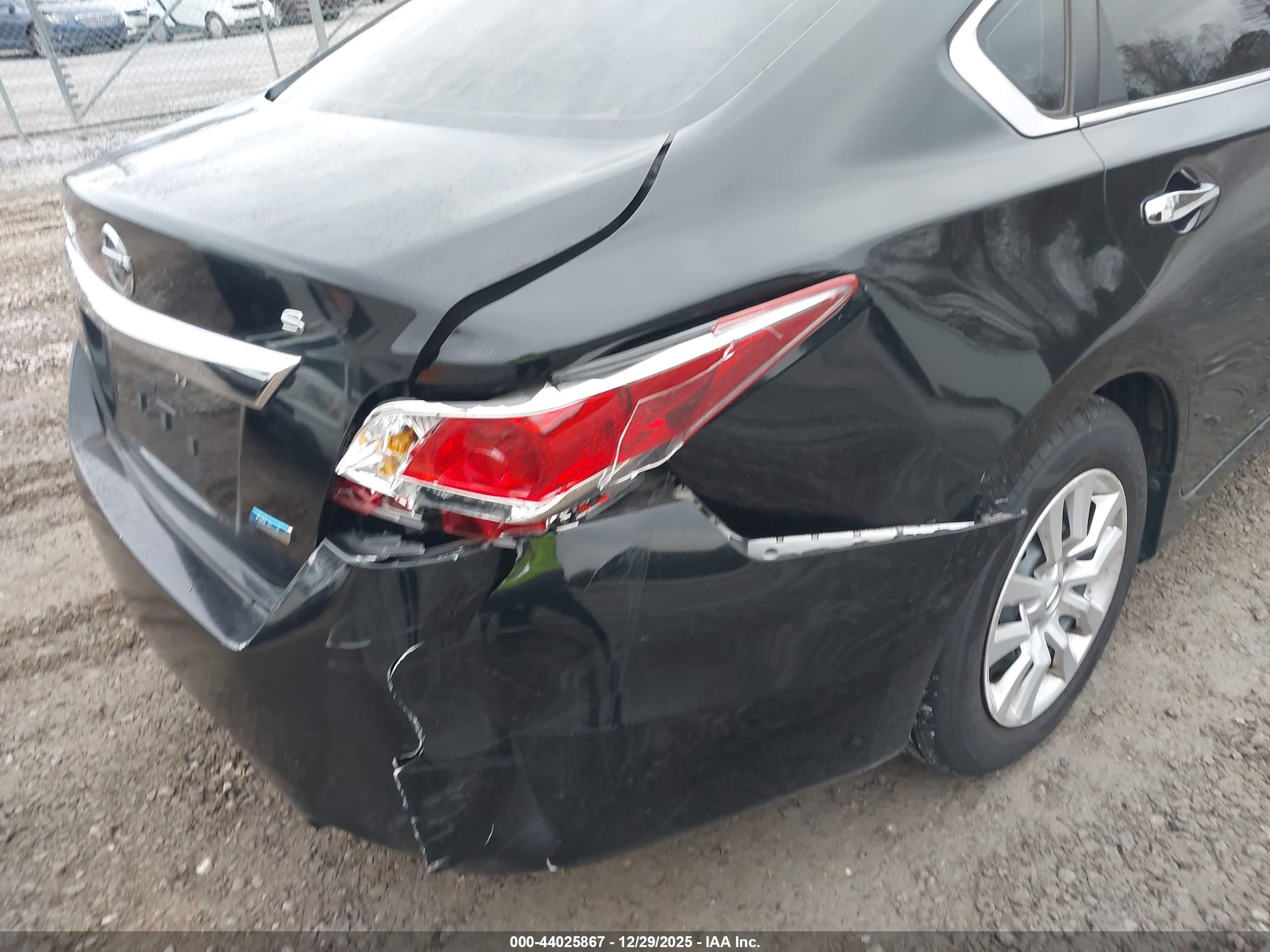 NISSAN ALTIMA image 6