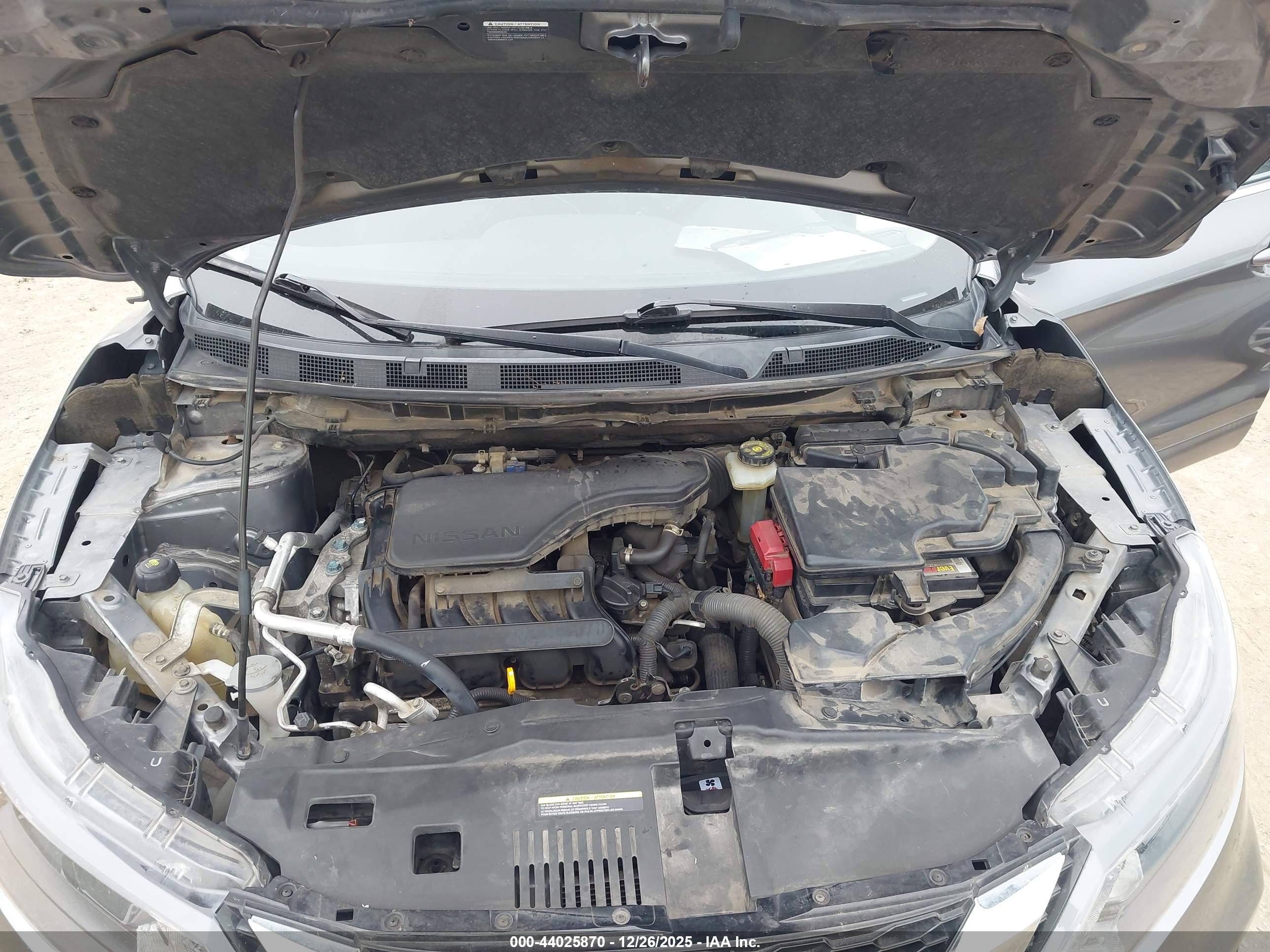 NISSAN ROGUE image 10