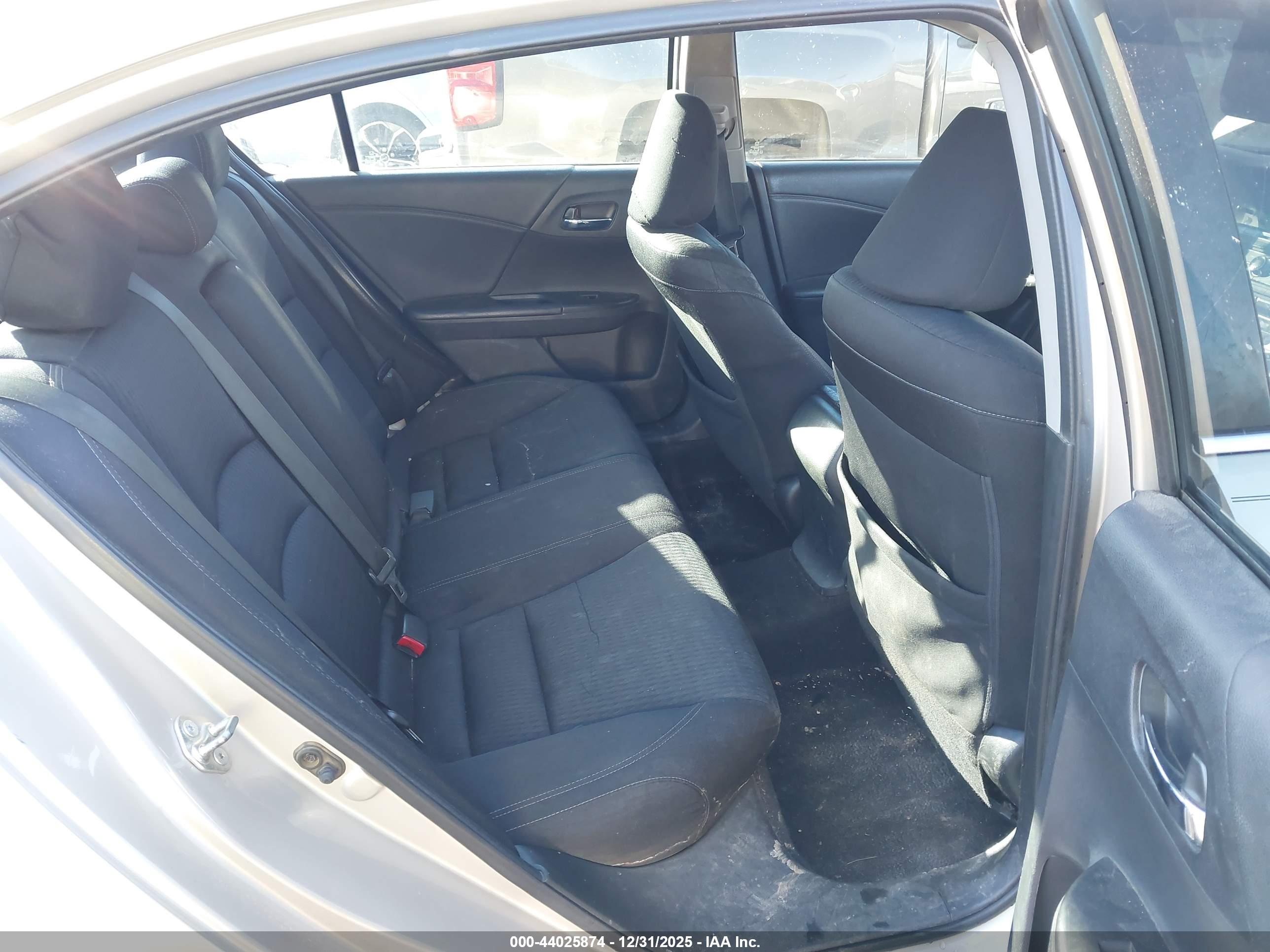 HONDA ACCORD image 8