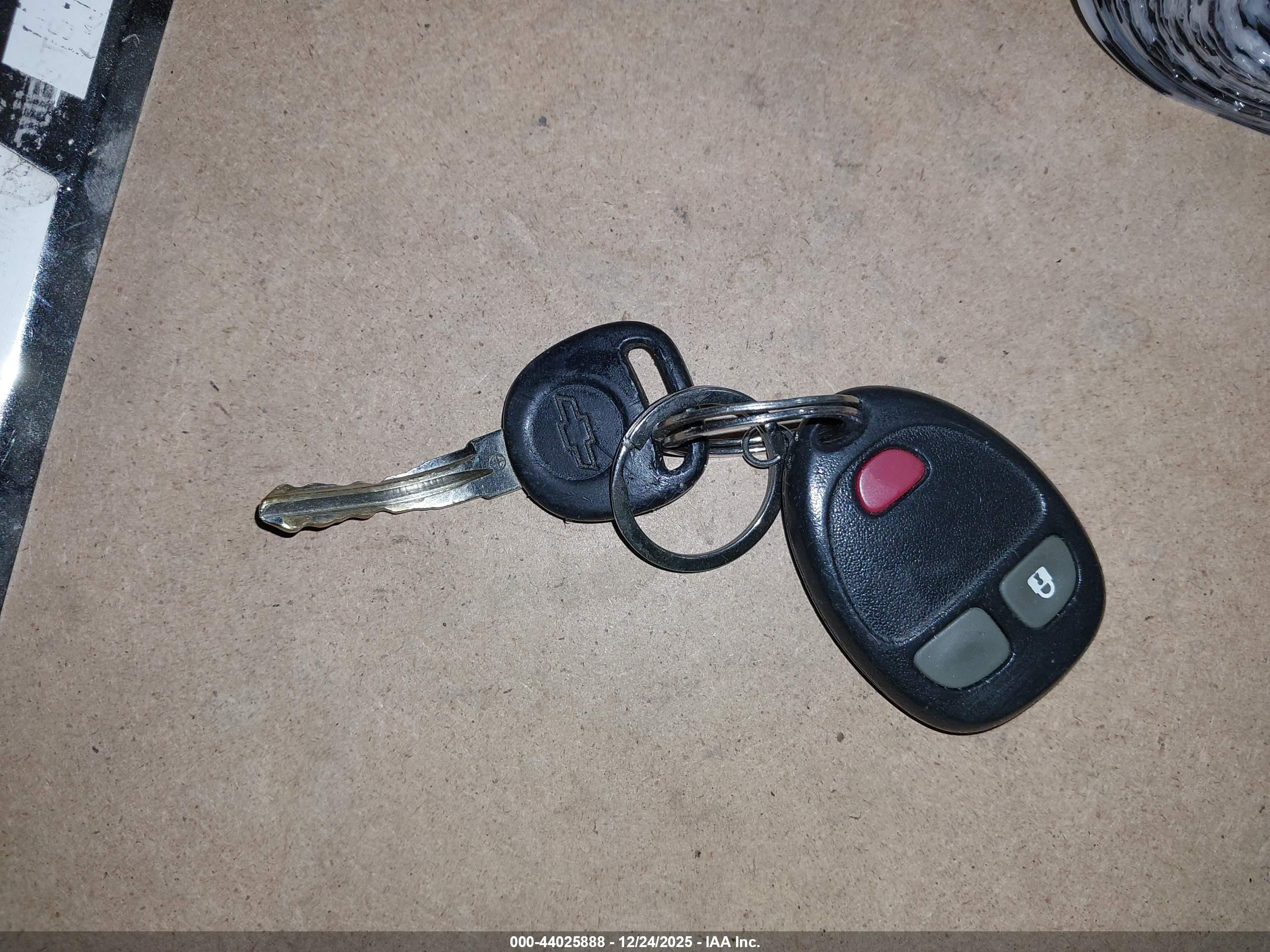 CHEVROLET EQUINOX image 11