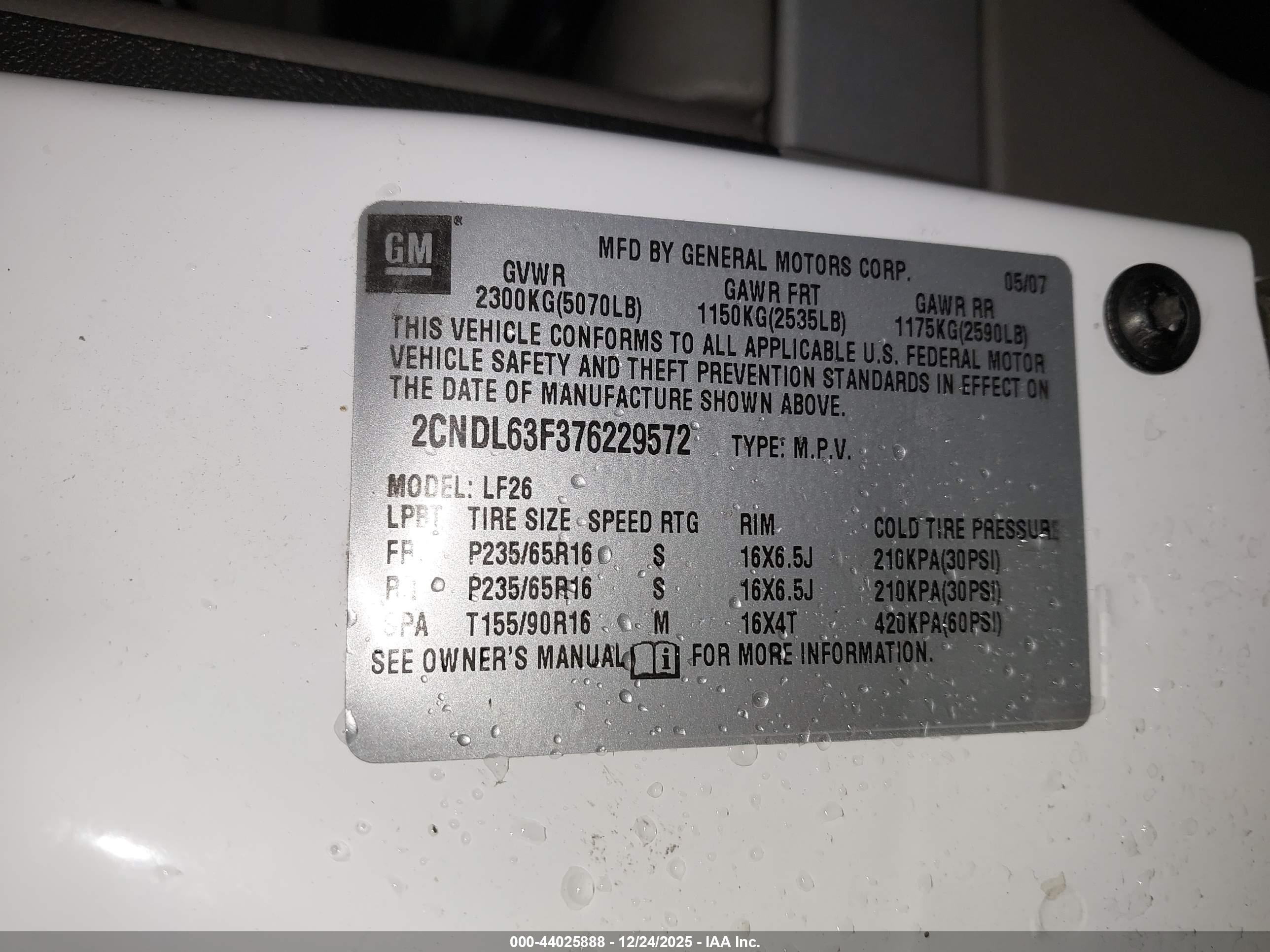 CHEVROLET EQUINOX image 9