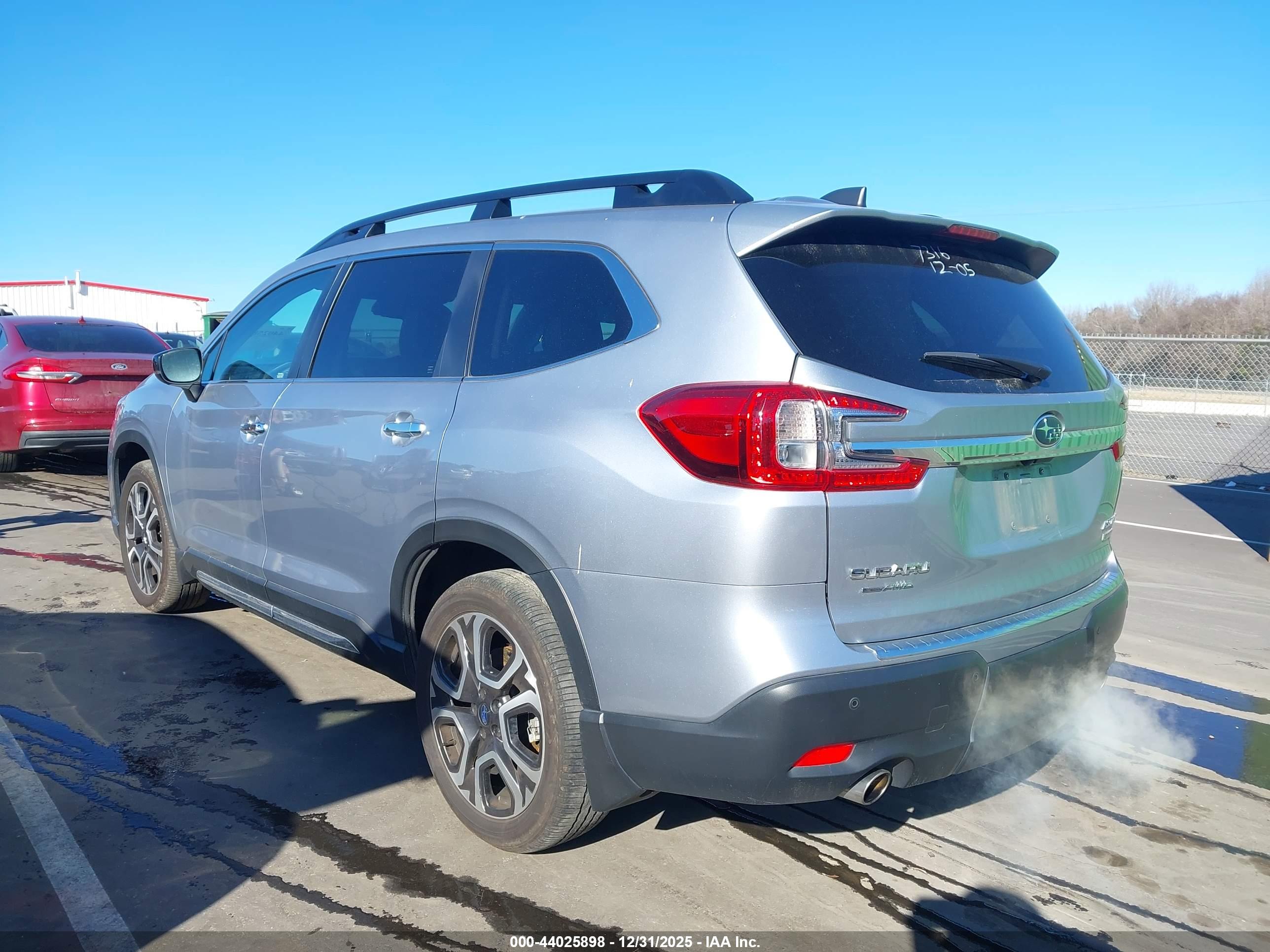 SUBARU ASCENT image 3