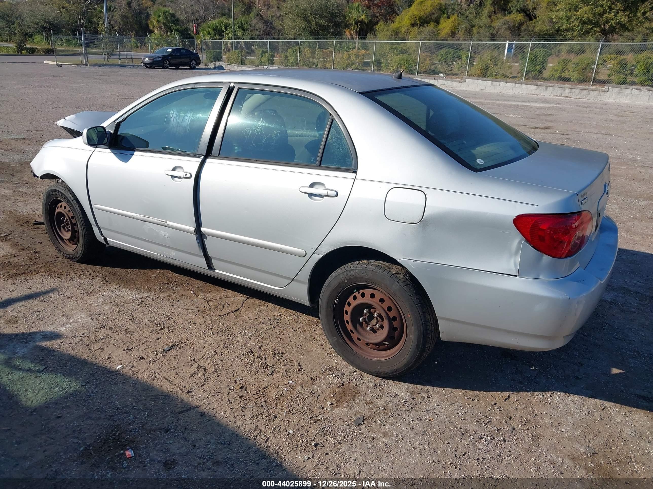 TOYOTA COROLLA image 3