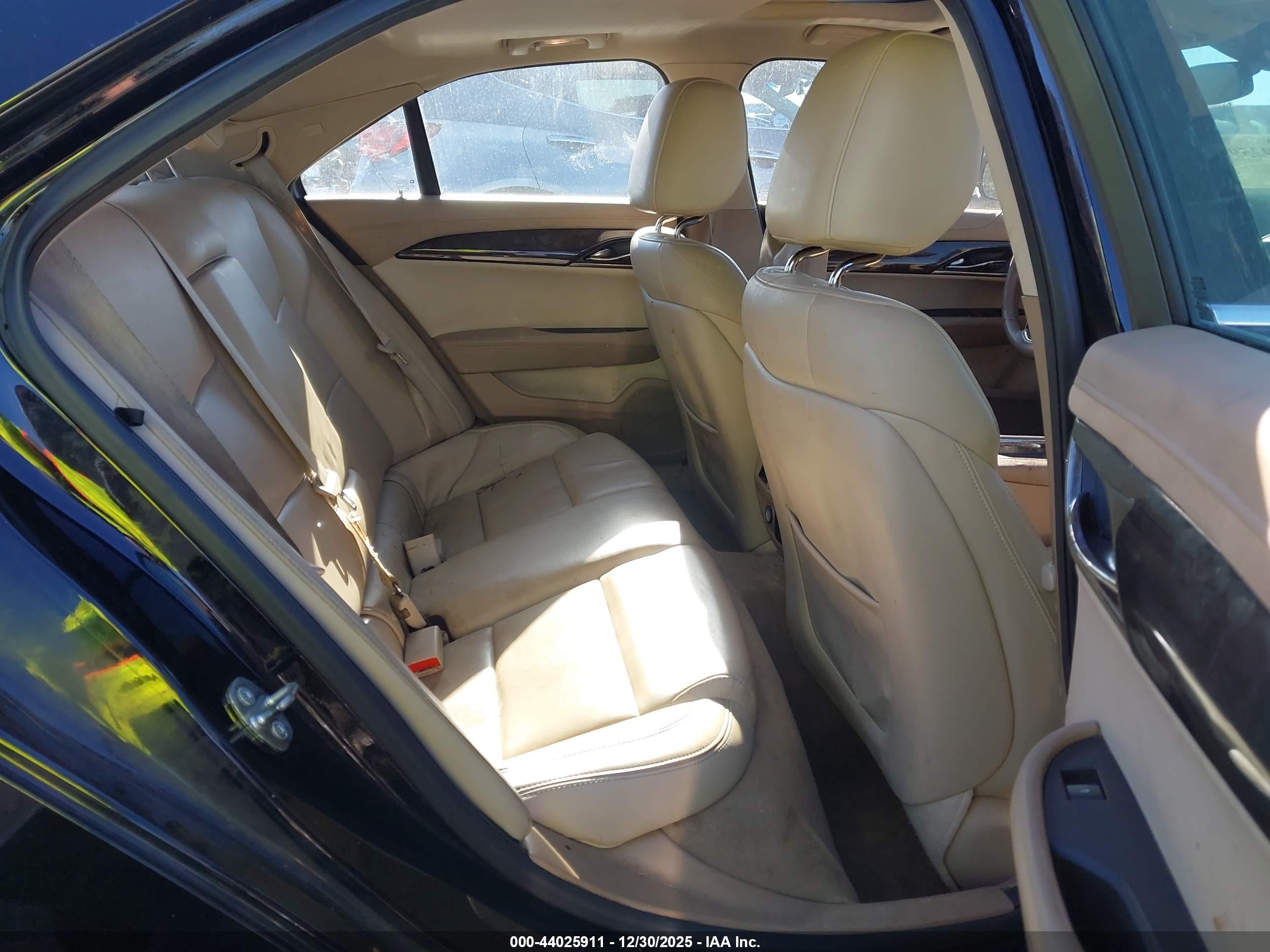 CADILLAC ATS image 8