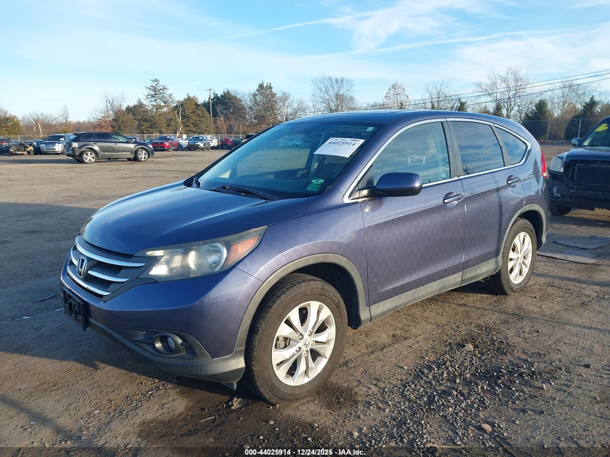 HONDA CR-V image 2