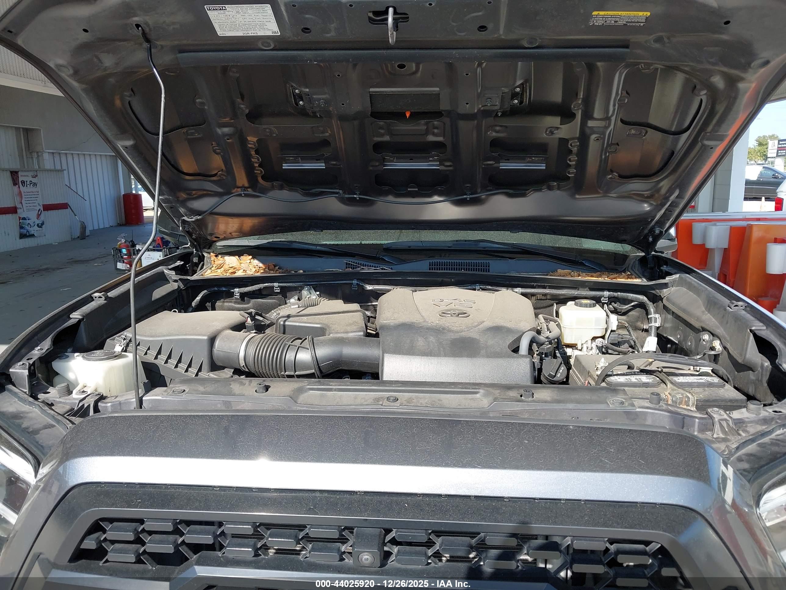 TOYOTA TACOMA image 10