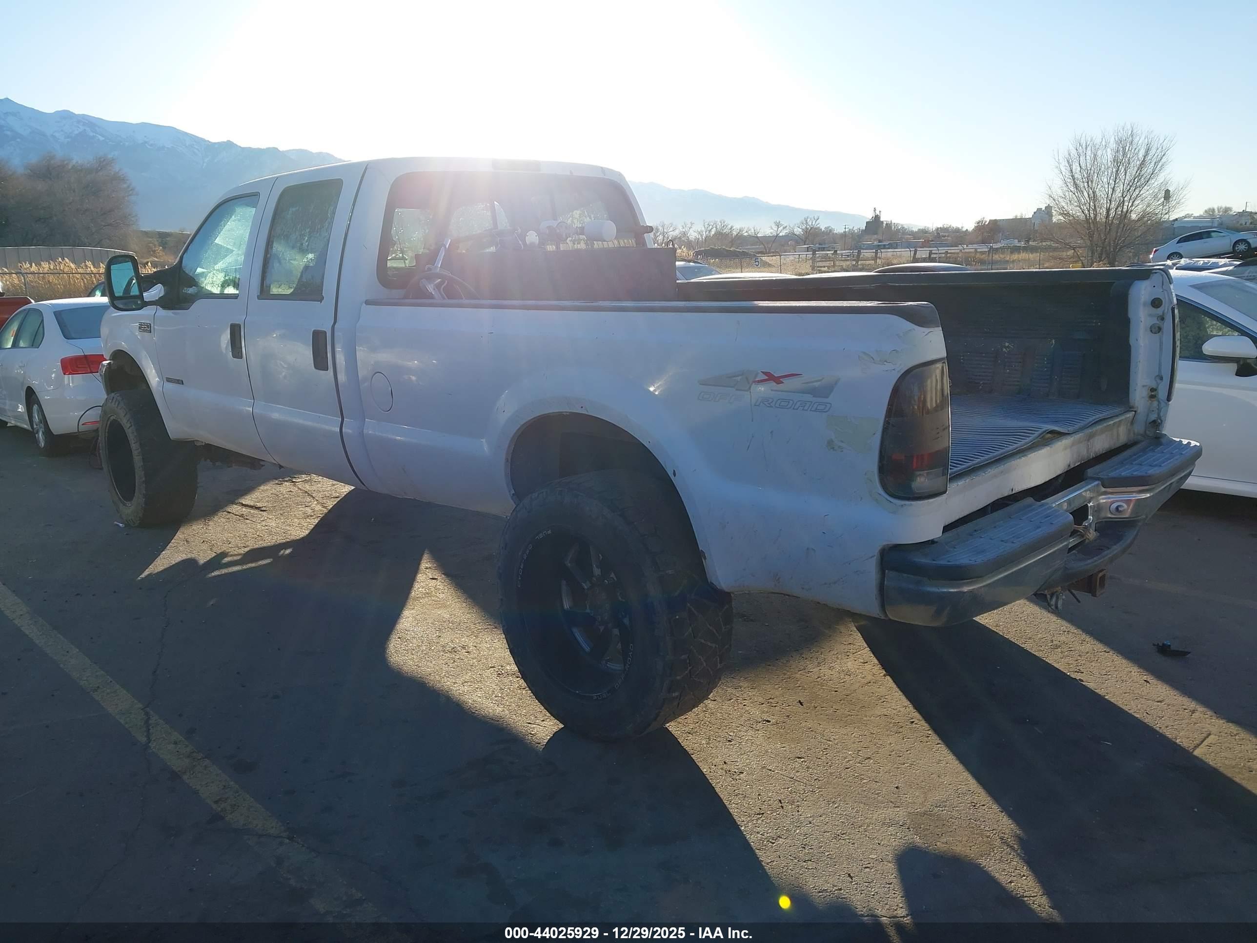 FORD F-350 image 3