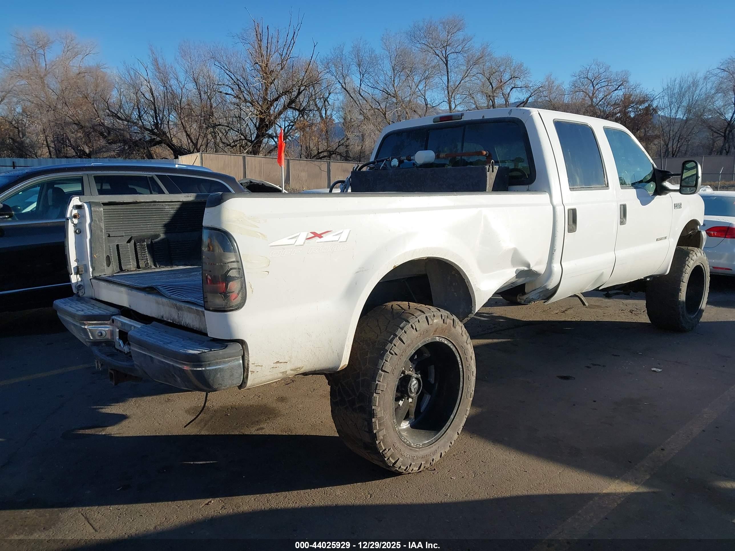 FORD F-350 image 4