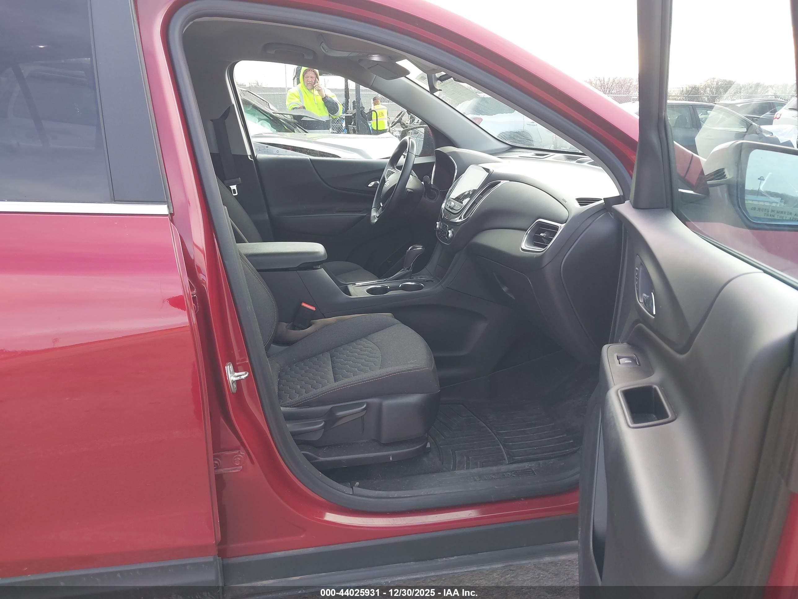 CHEVROLET EQUINOX image 5