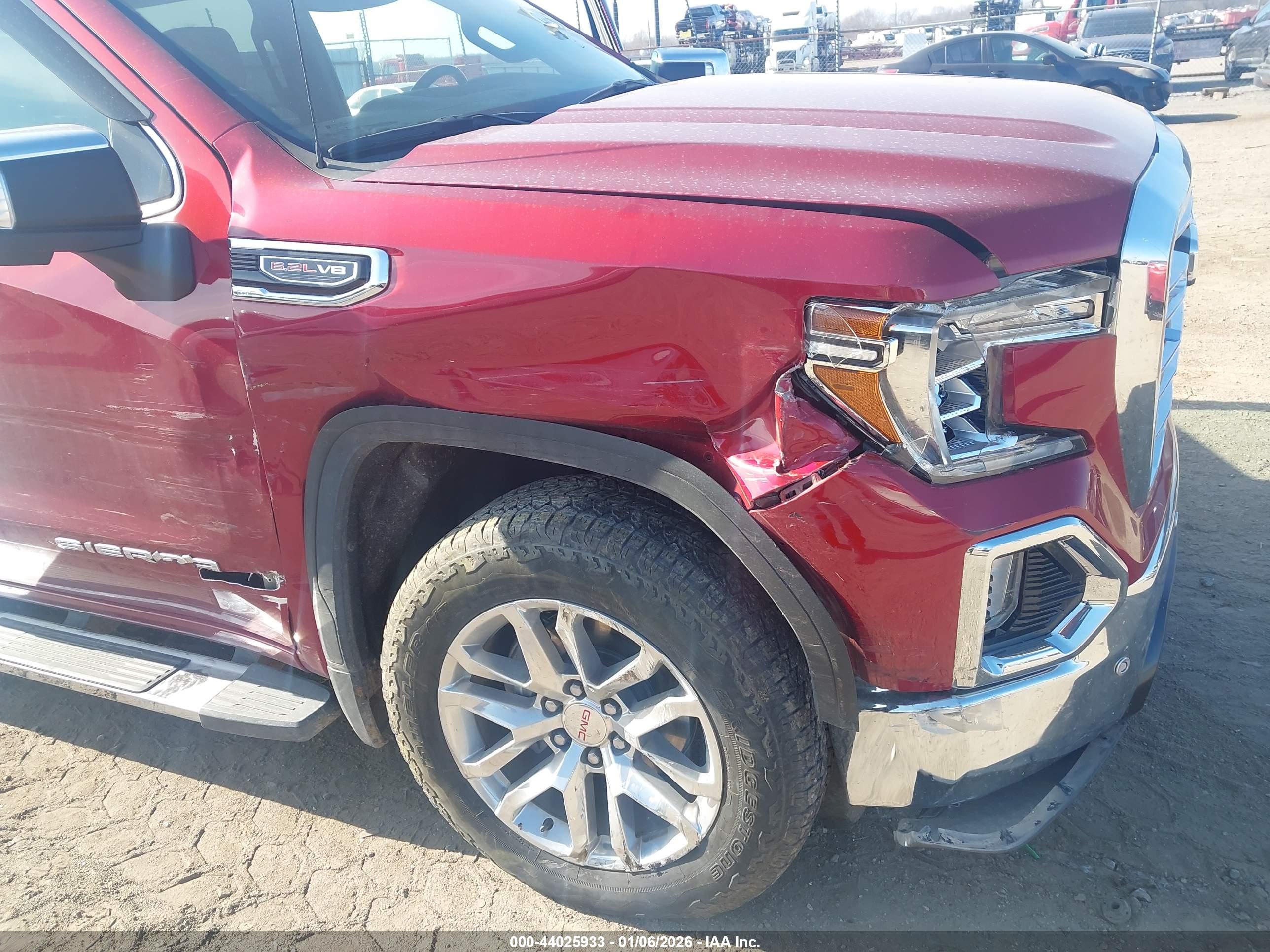 GMC SIERRA image 6