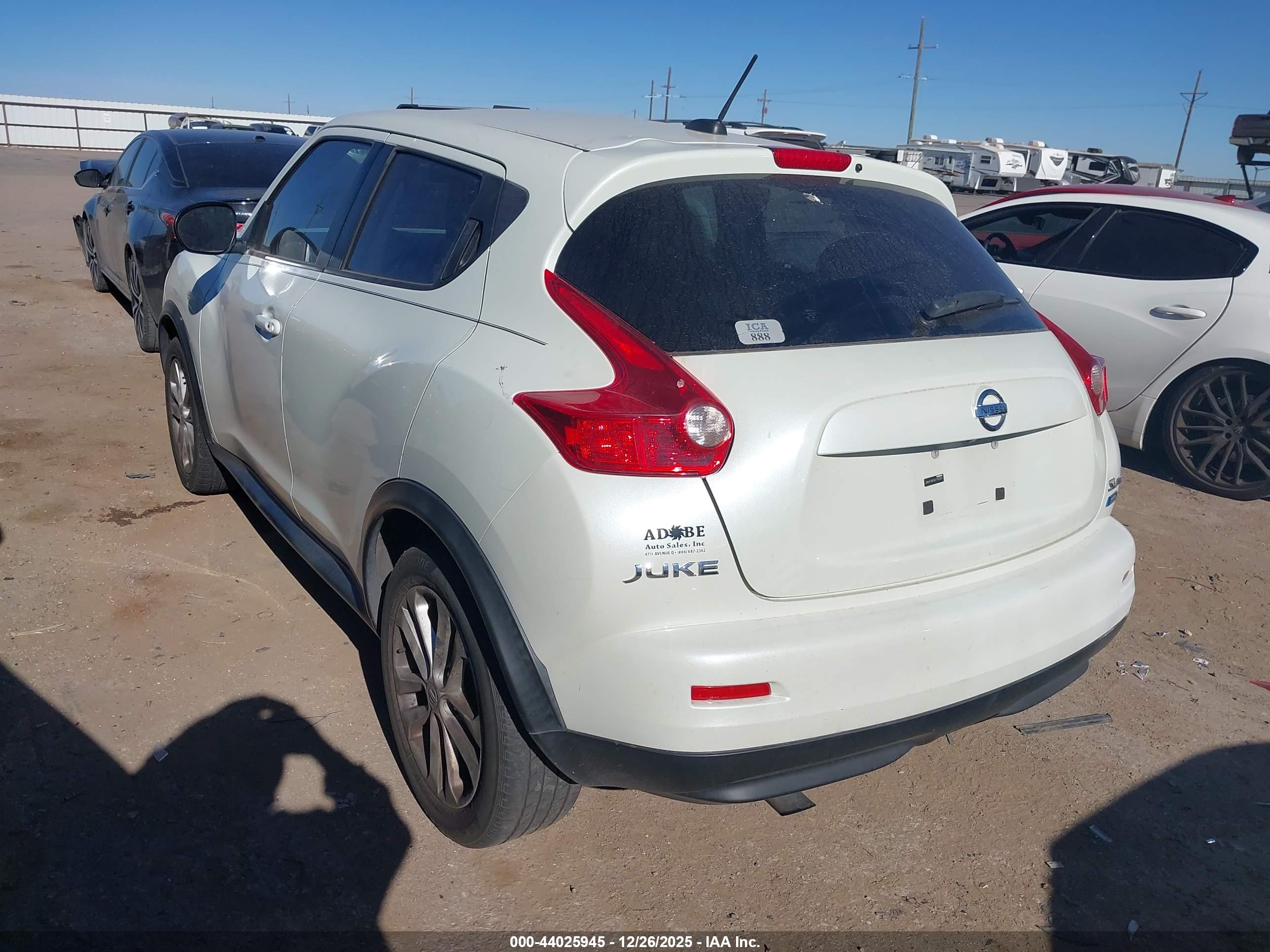 NISSAN JUKE image 3