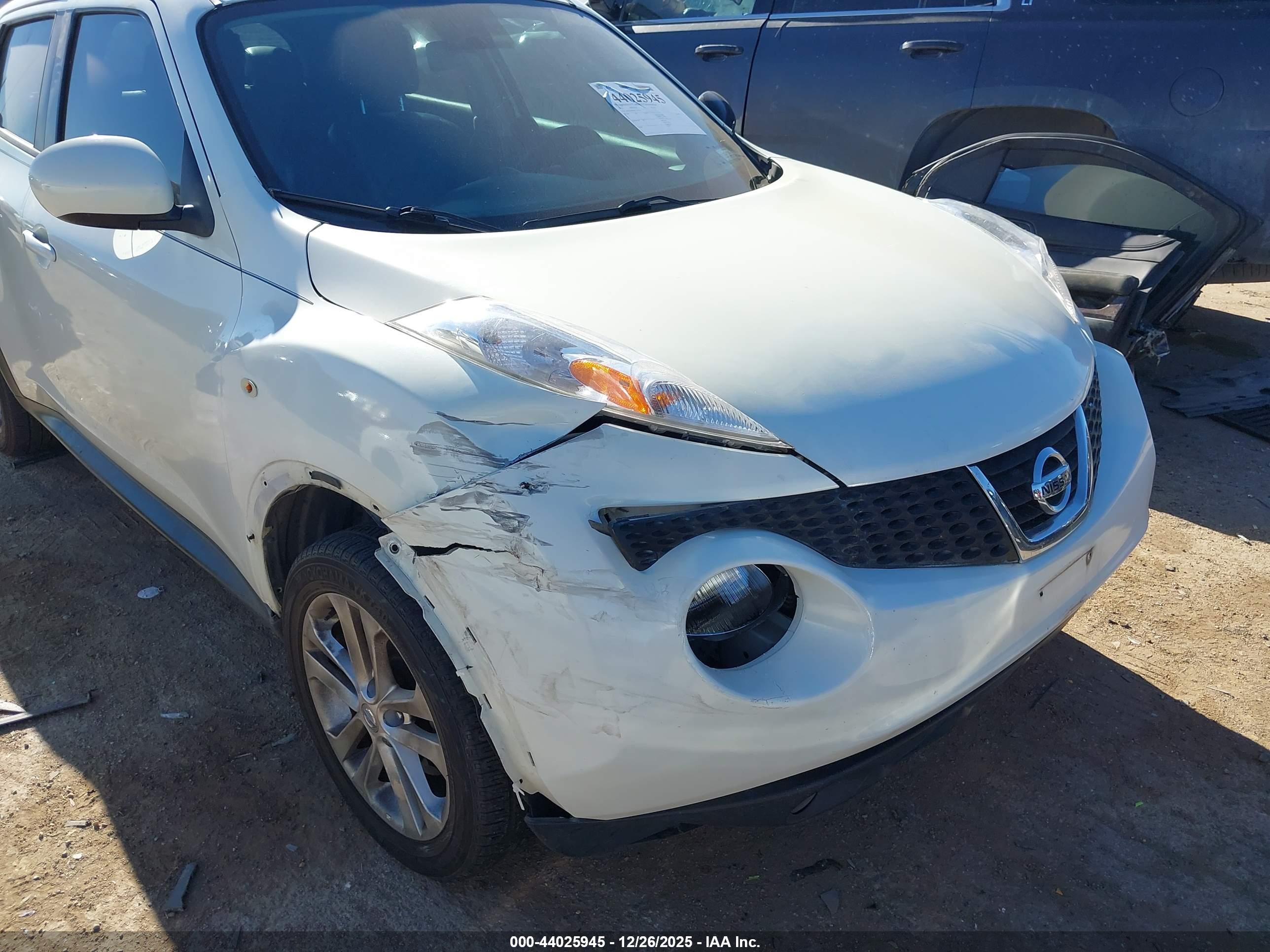 NISSAN JUKE image 6