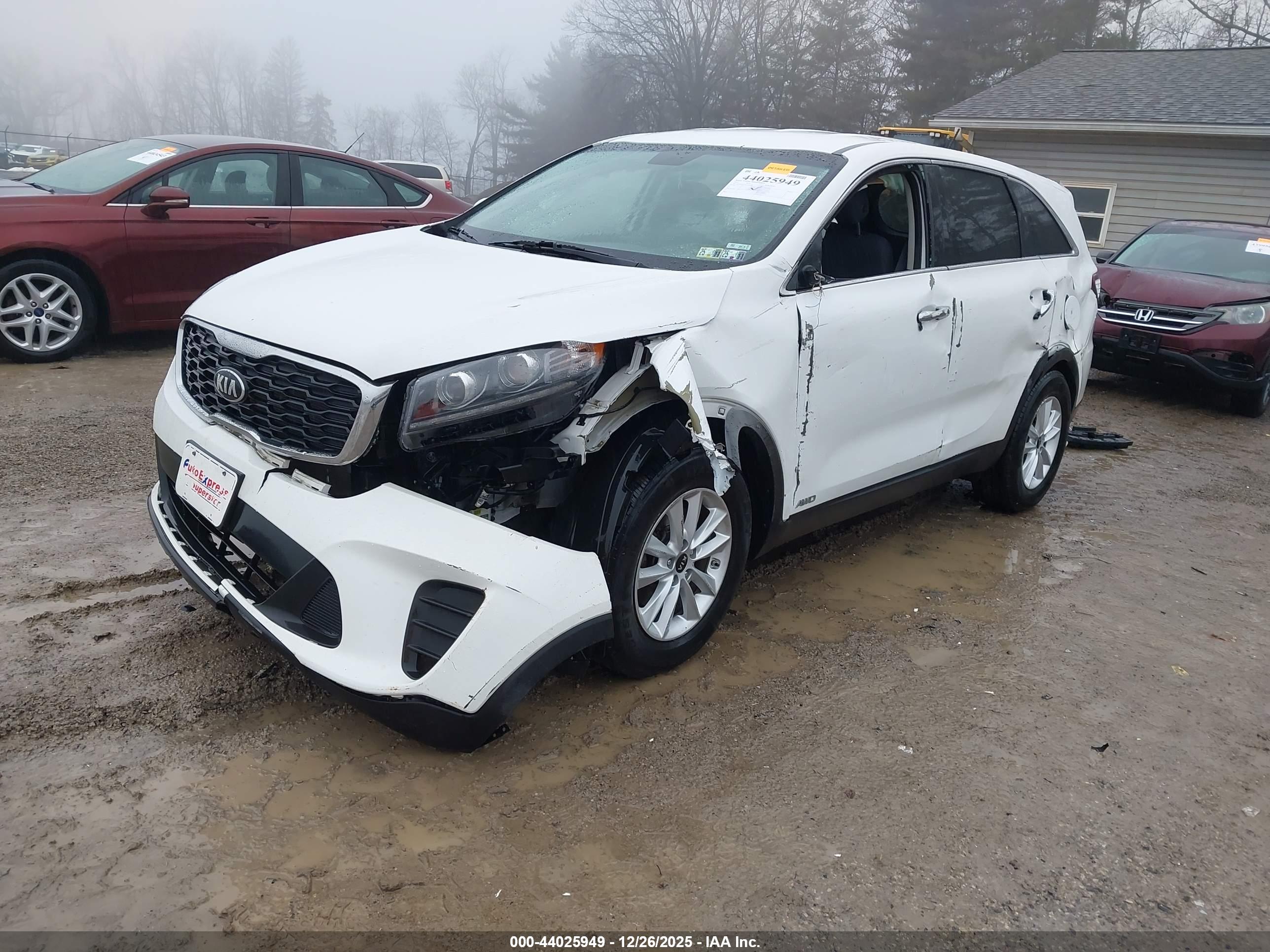KIA SORENTO image 2