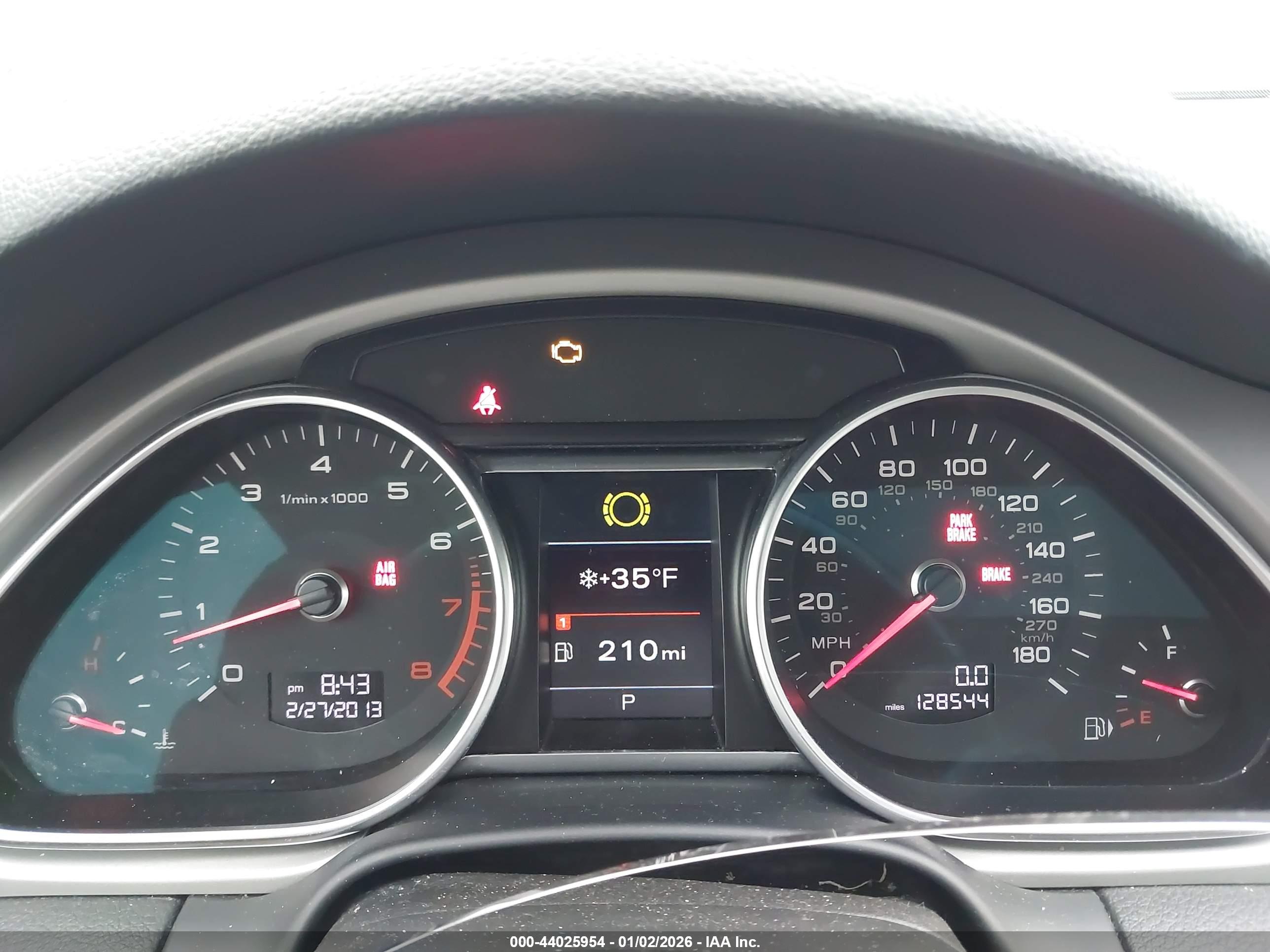 AUDI Q7 image 7