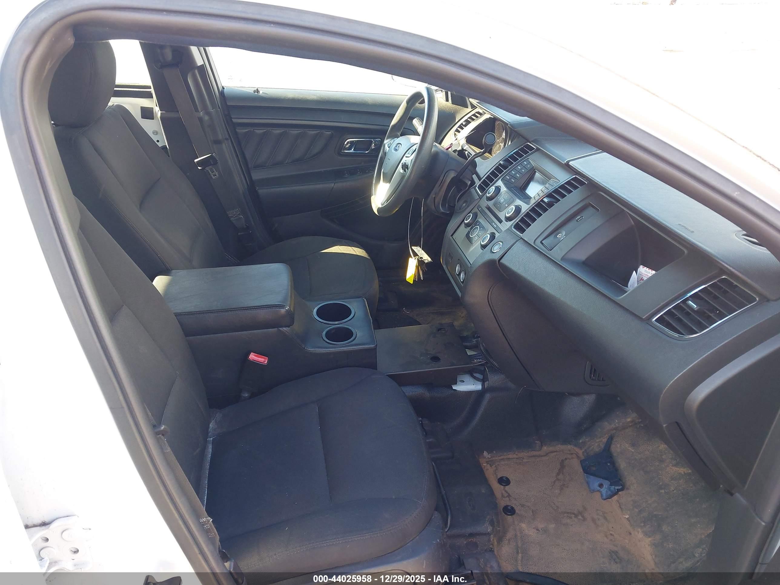 FORD POLICE image 5