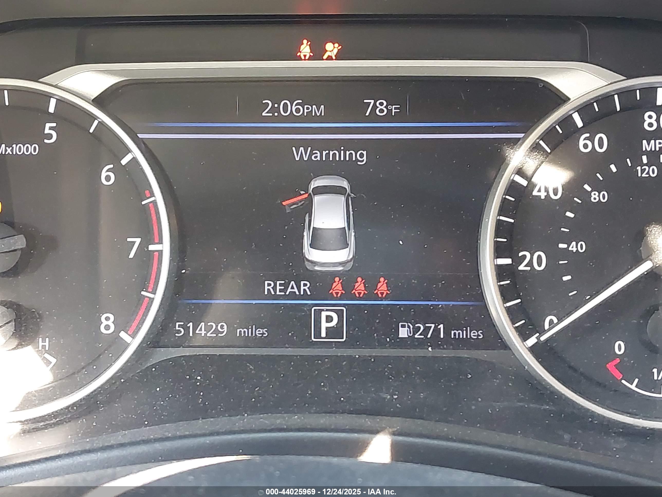 NISSAN SENTRA image 7
