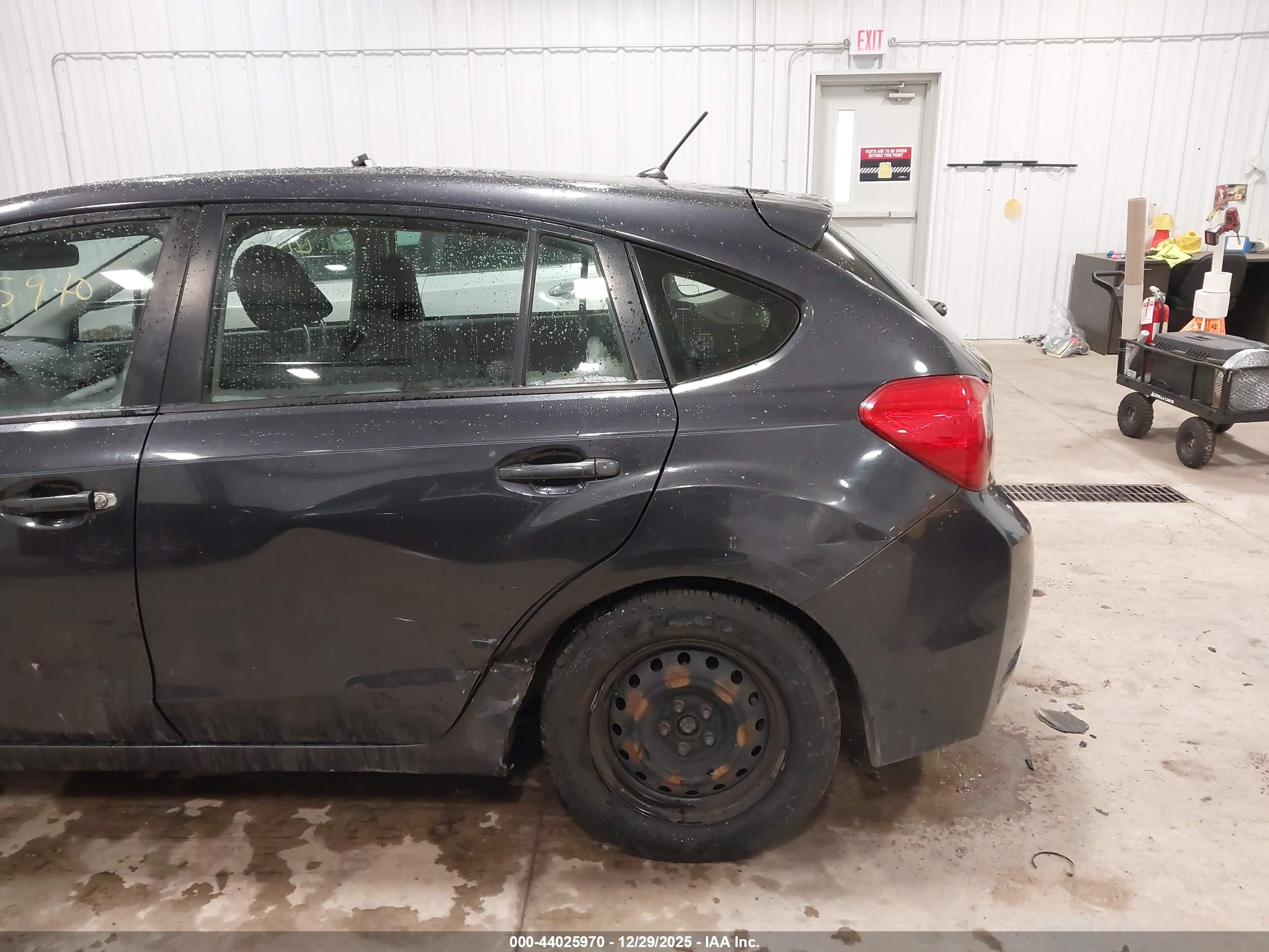 SUBARU IMPREZA image 6
