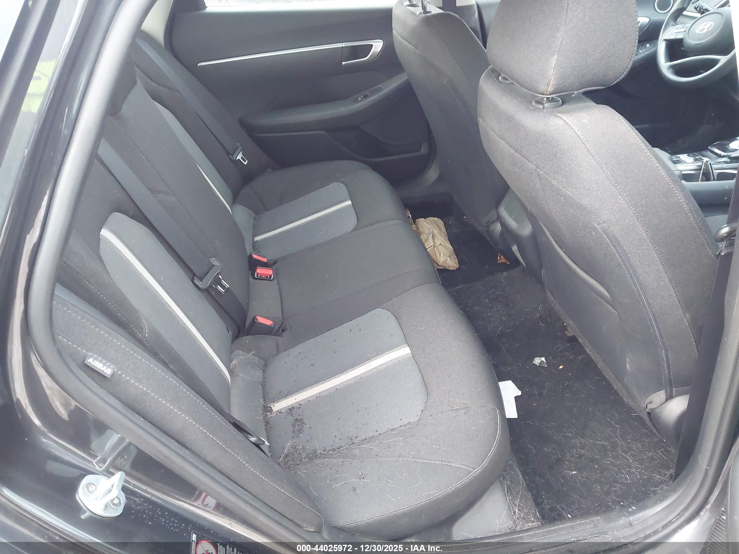 HYUNDAI SONATA image 8