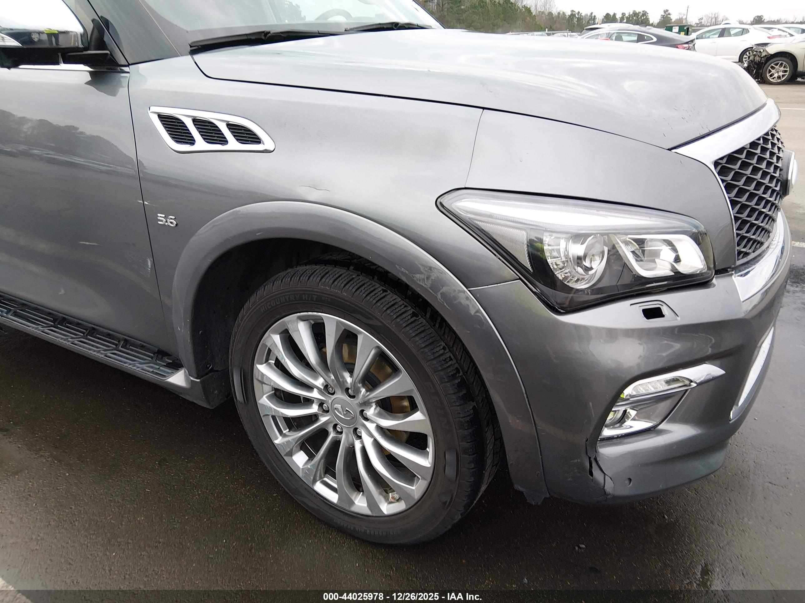 INFINITI QX80 image 6