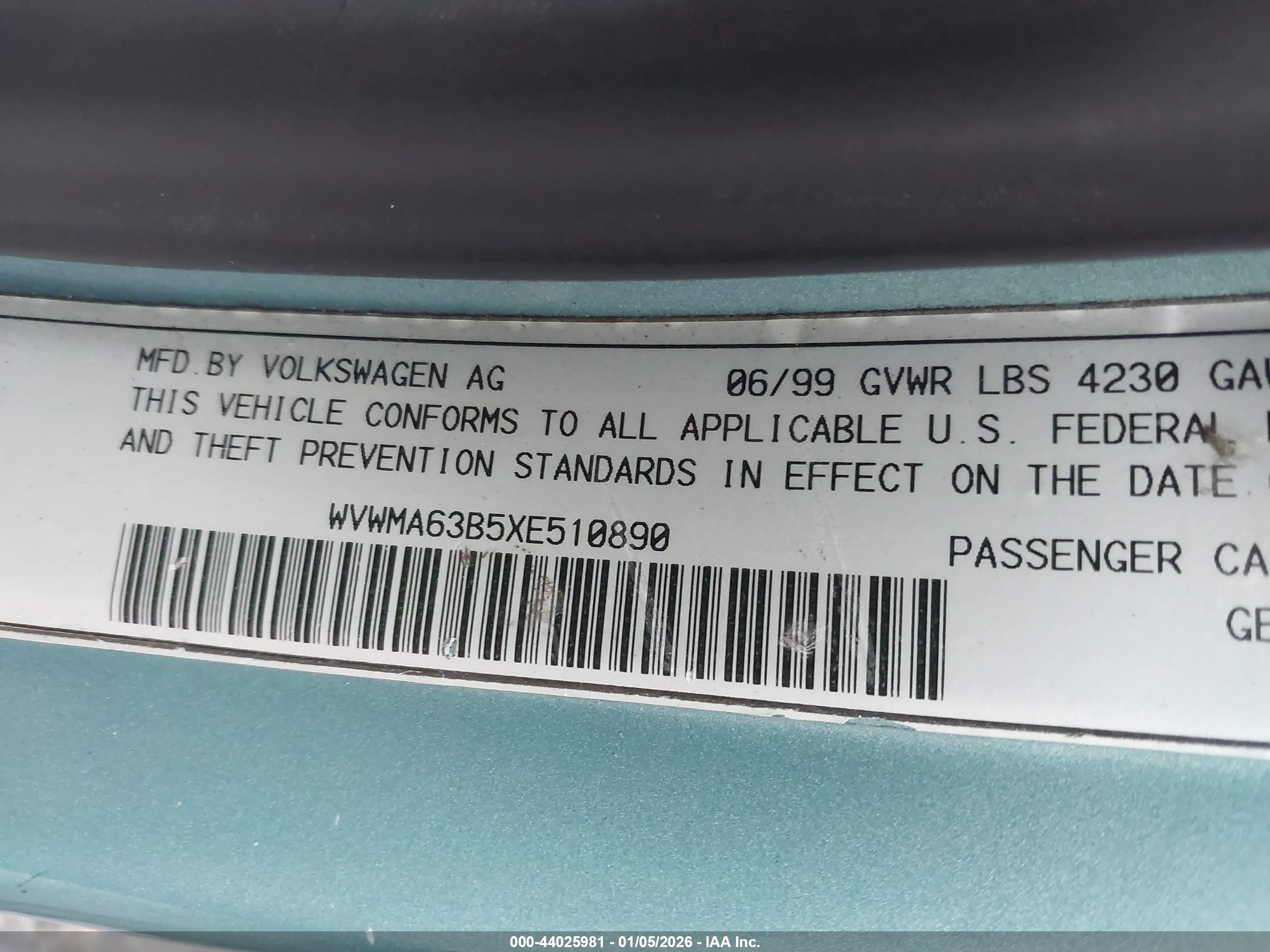 VOLKSWAGEN PASSAT image 9
