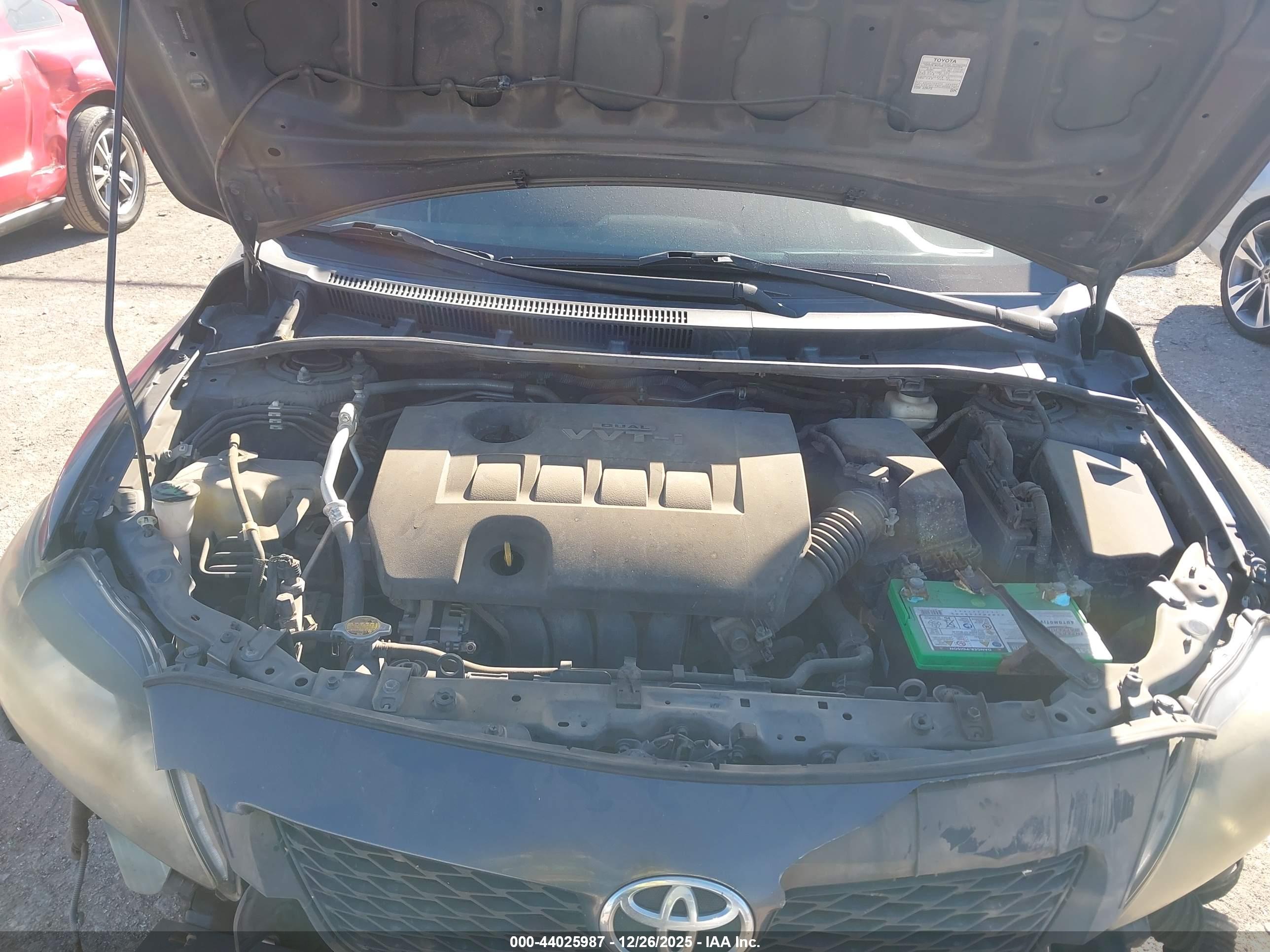TOYOTA COROLLA image 10