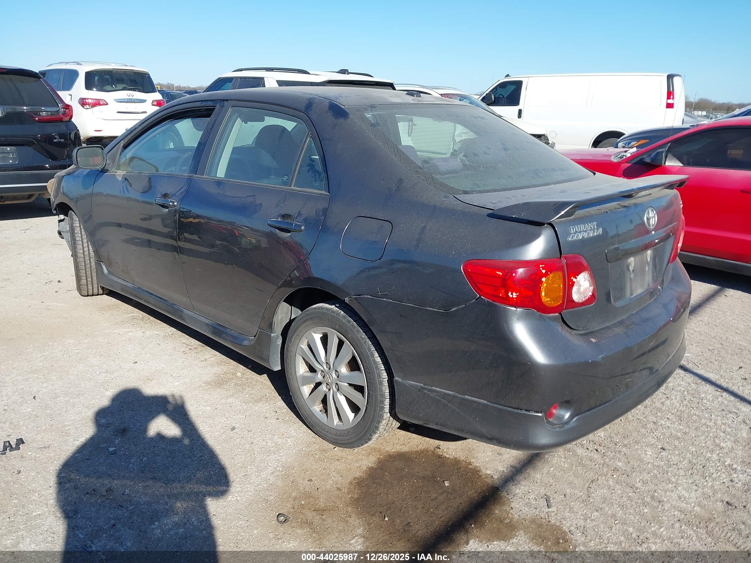 TOYOTA COROLLA image 3